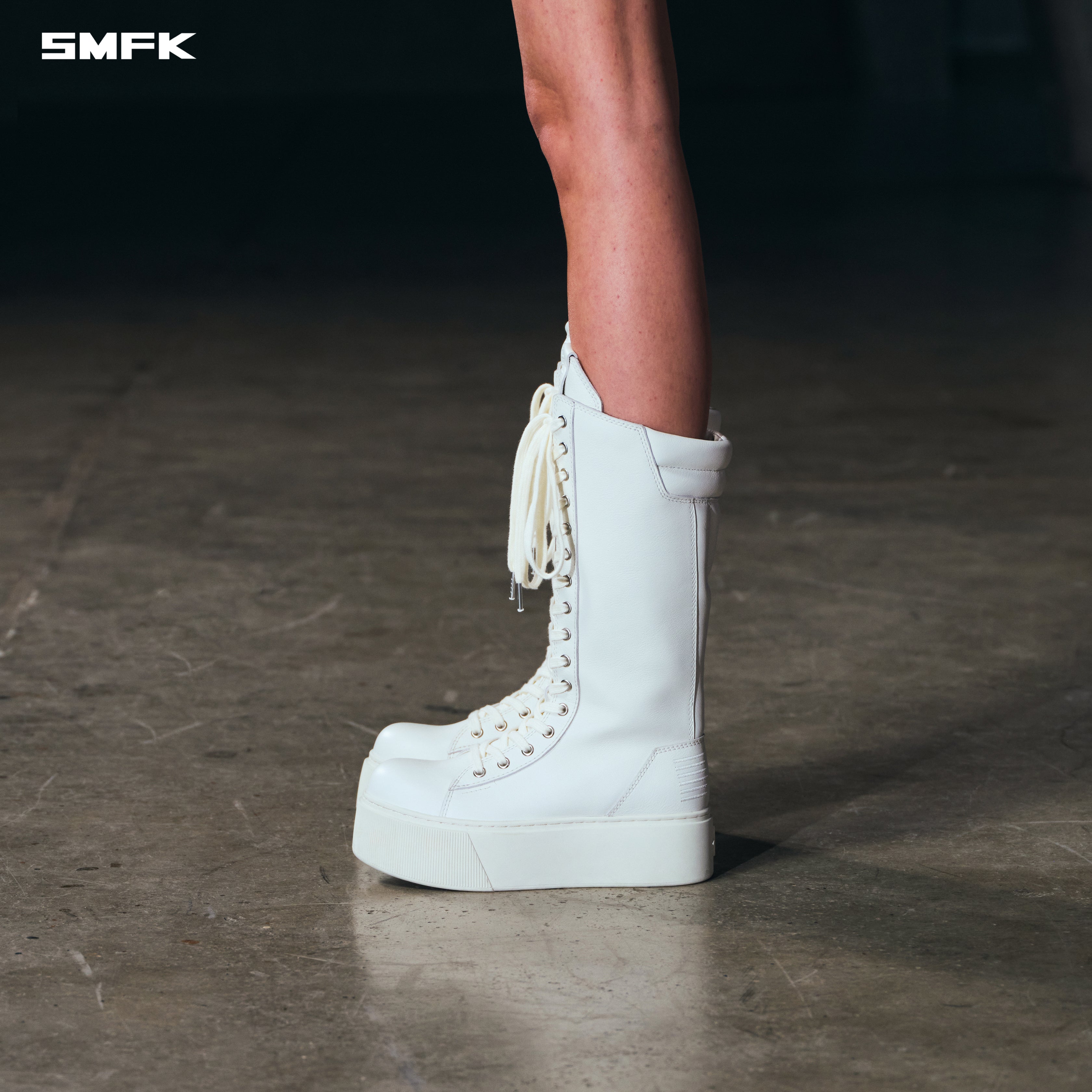クラウドホワイト 厚底ハイカットボクシングブーツ – SMFK Official