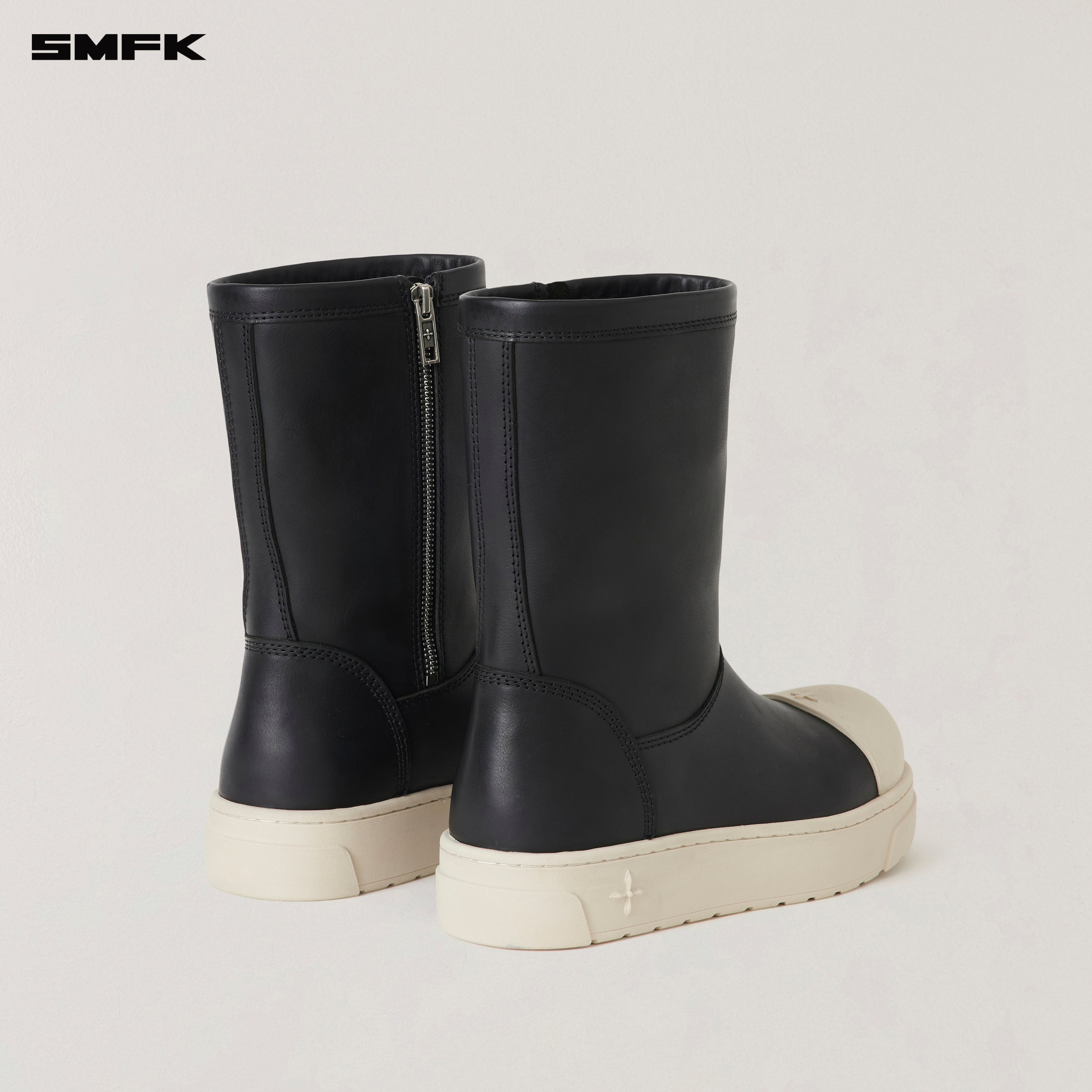 COMPASS SHERPA WOOLLY SNOWSHOE/MIDDLE BLACK WHITE