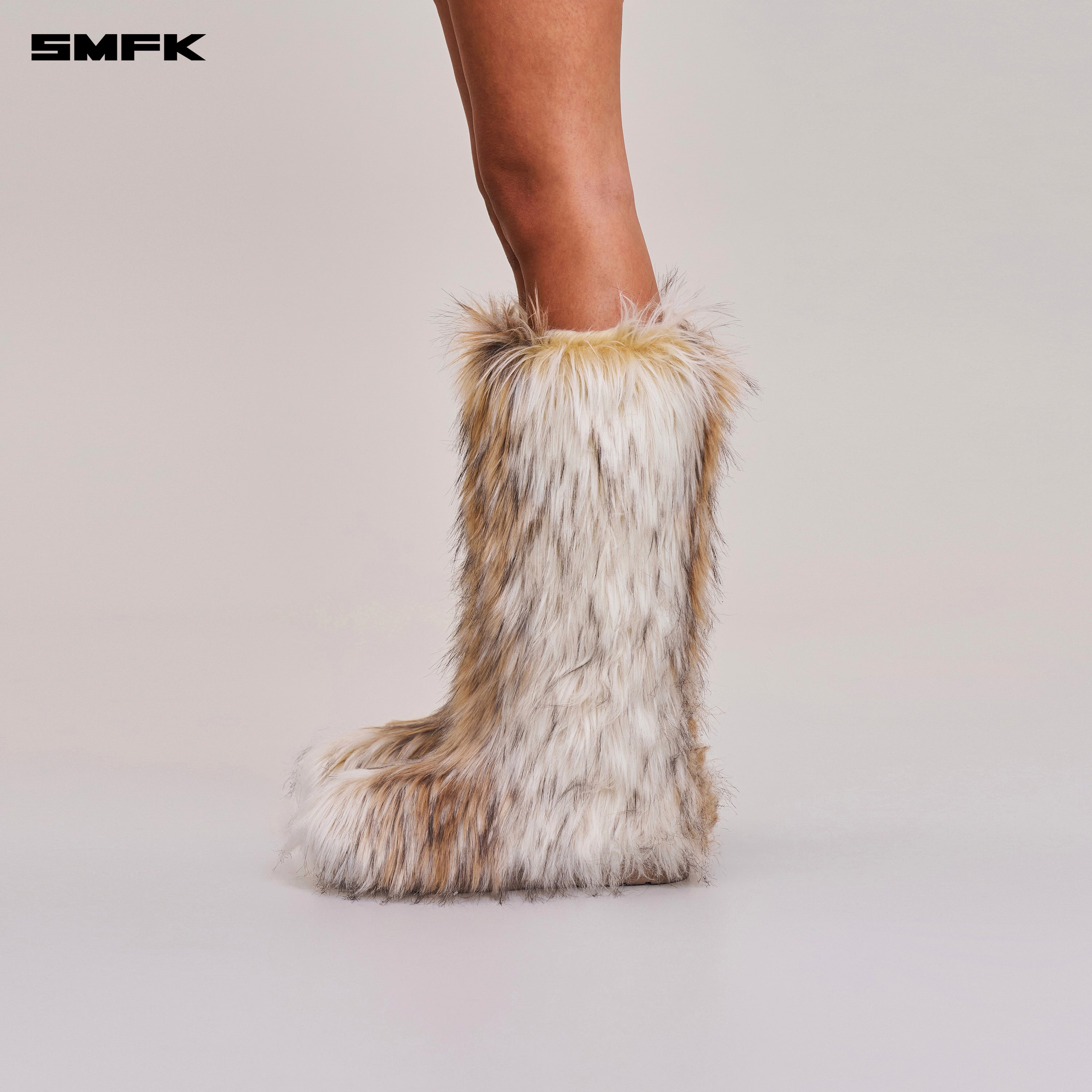 COMPASS MODE WASTELAND SHEARLING HUNTING BOOTS ARCTIC WOLF WHITE