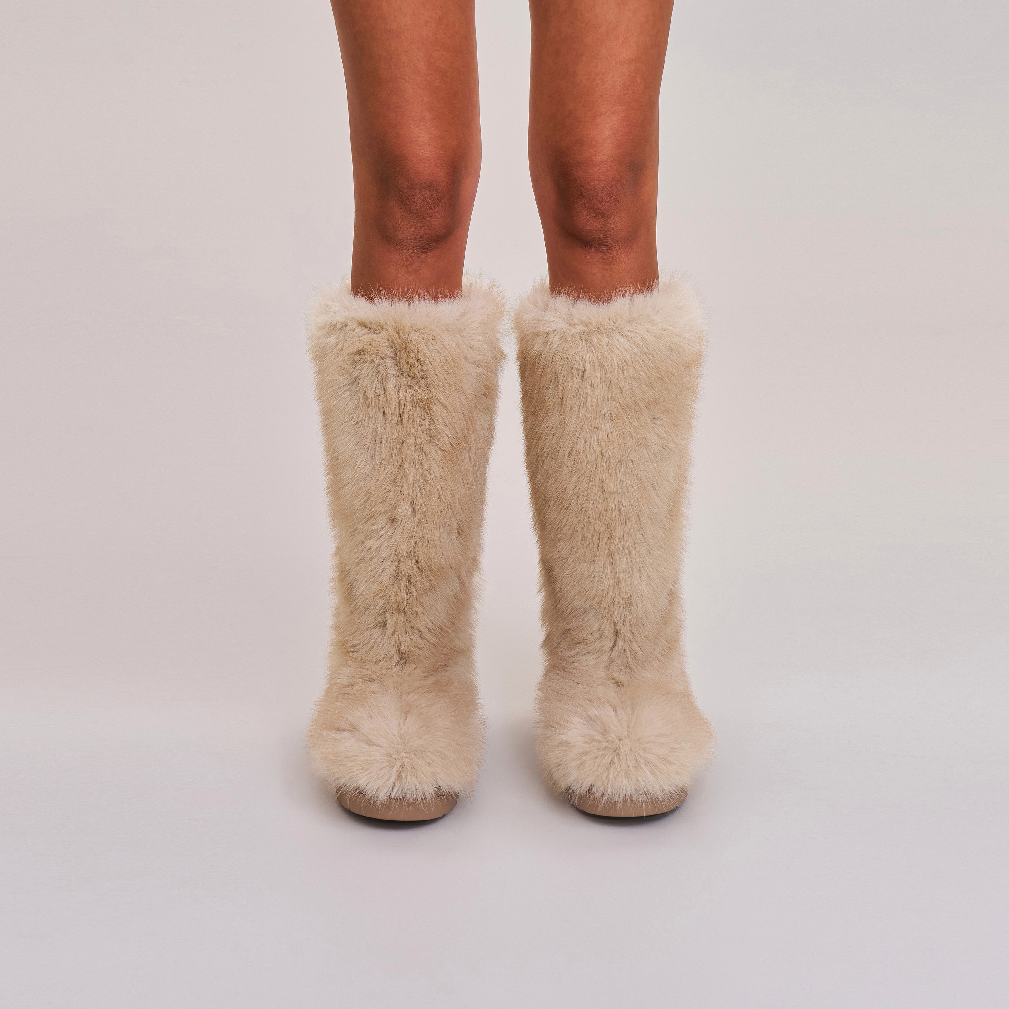 SHOES – SMFK Official