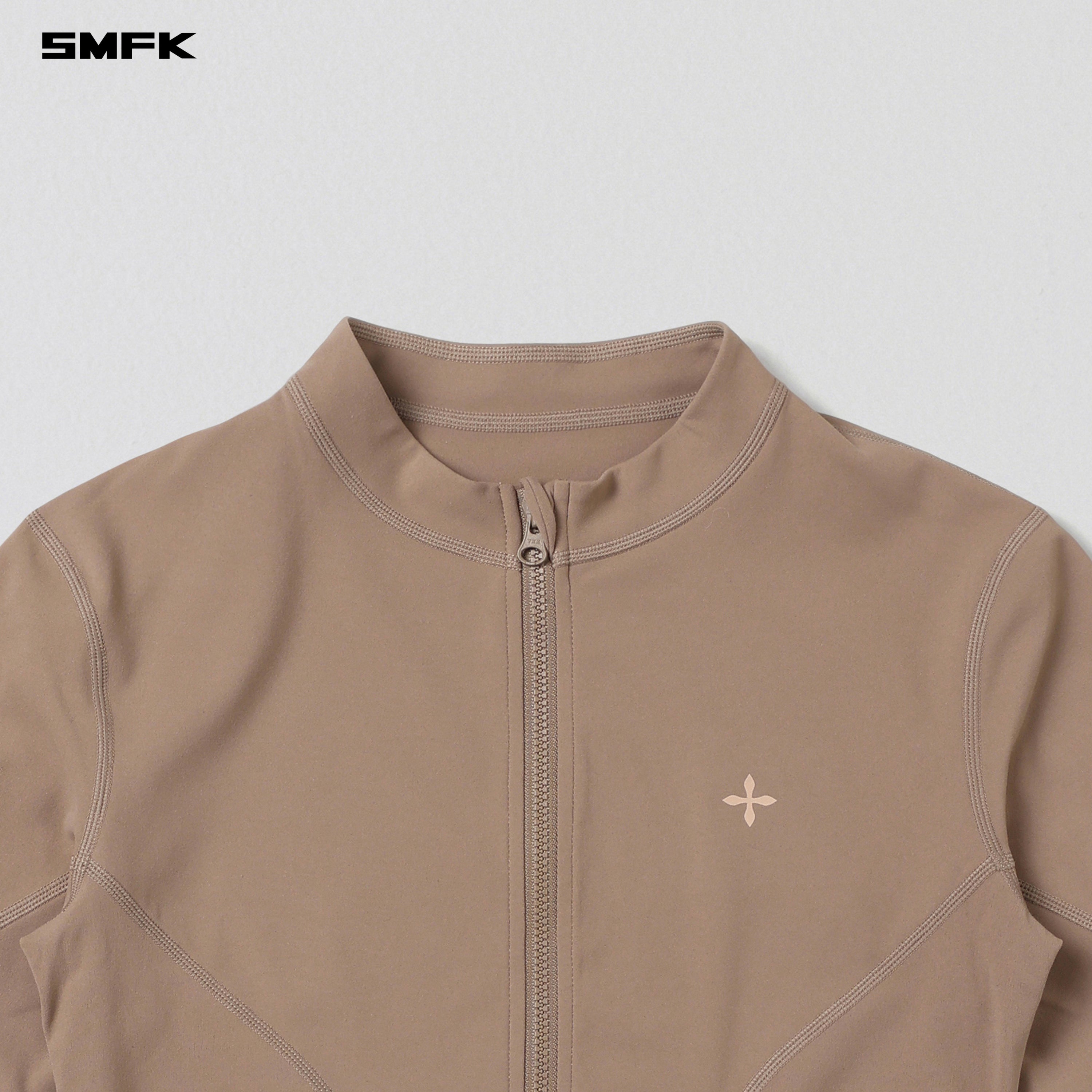 FOCUS GYM SHORT JACKET/Lycra Nylon WILD BROWN