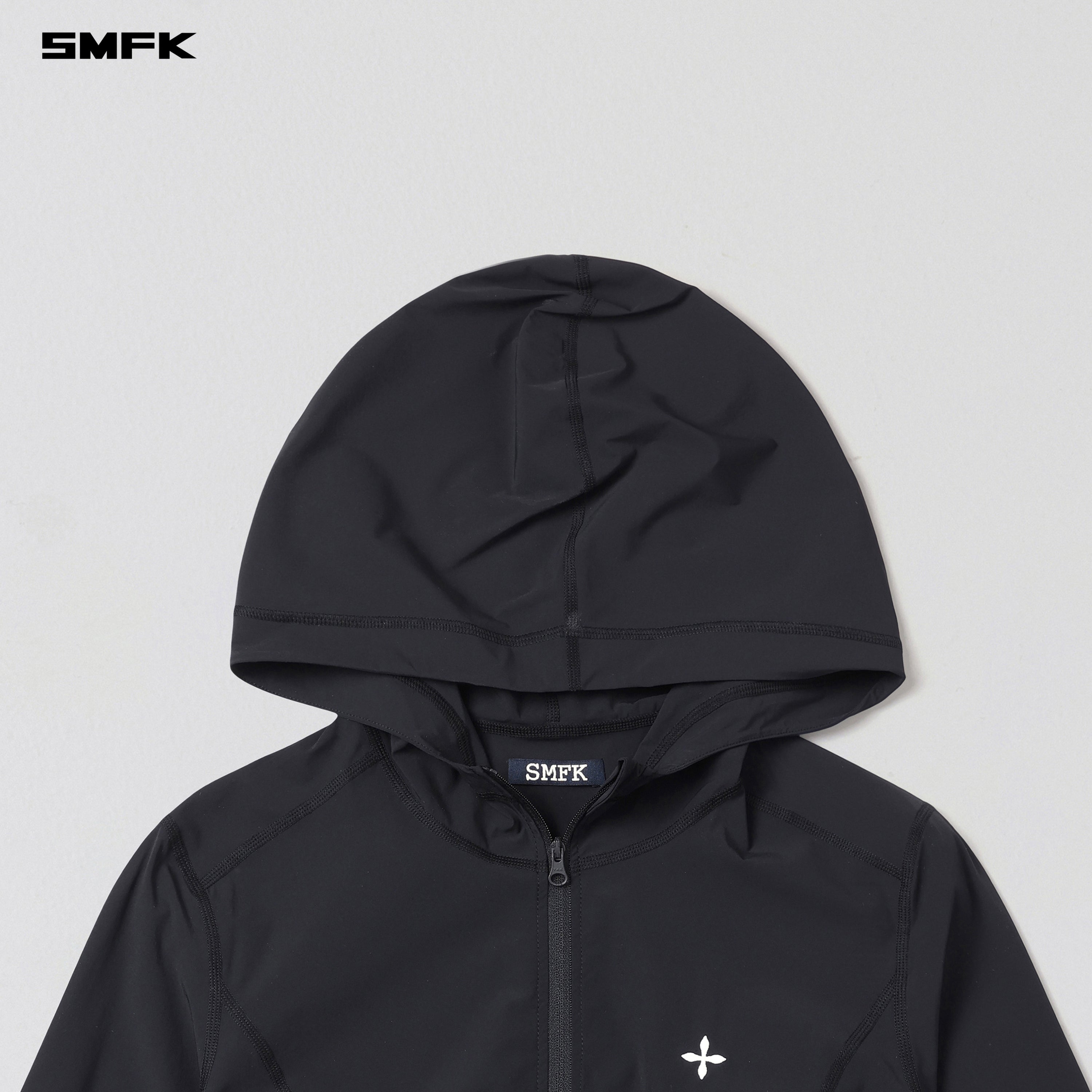 FOCUS OD SLIM HOODIE/E-Nylon WILD BLACK