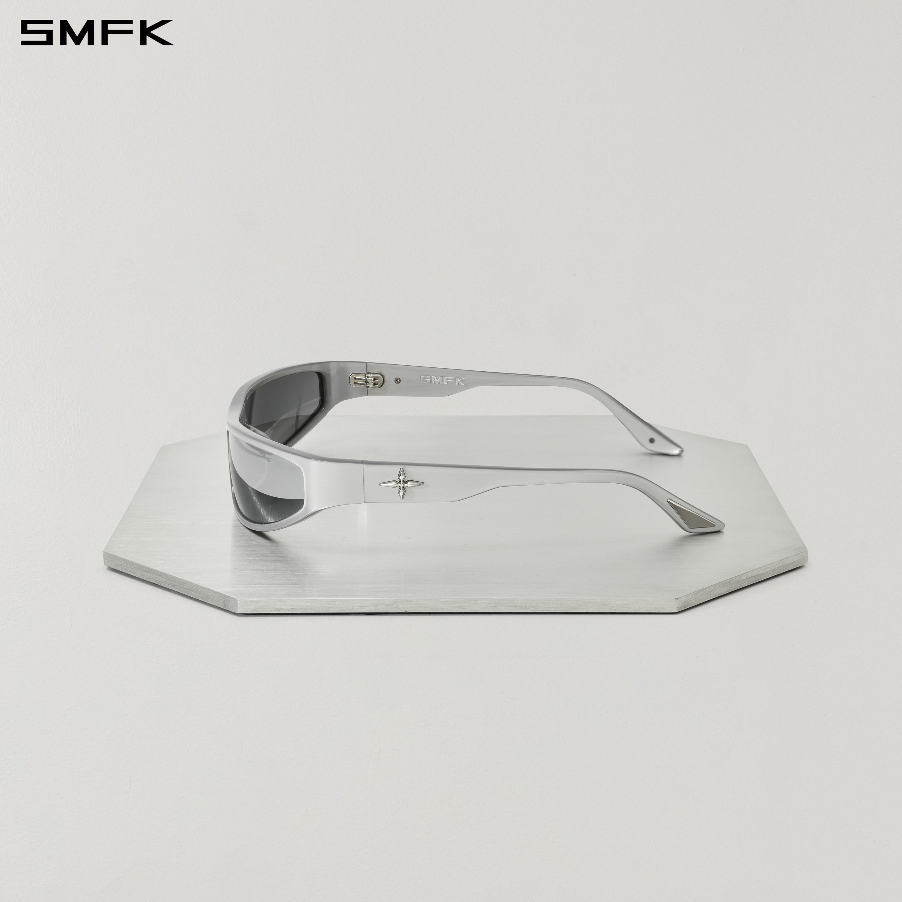 FUTURE ECLIPSE SLIM SUNGLASSES SPACE SILVER