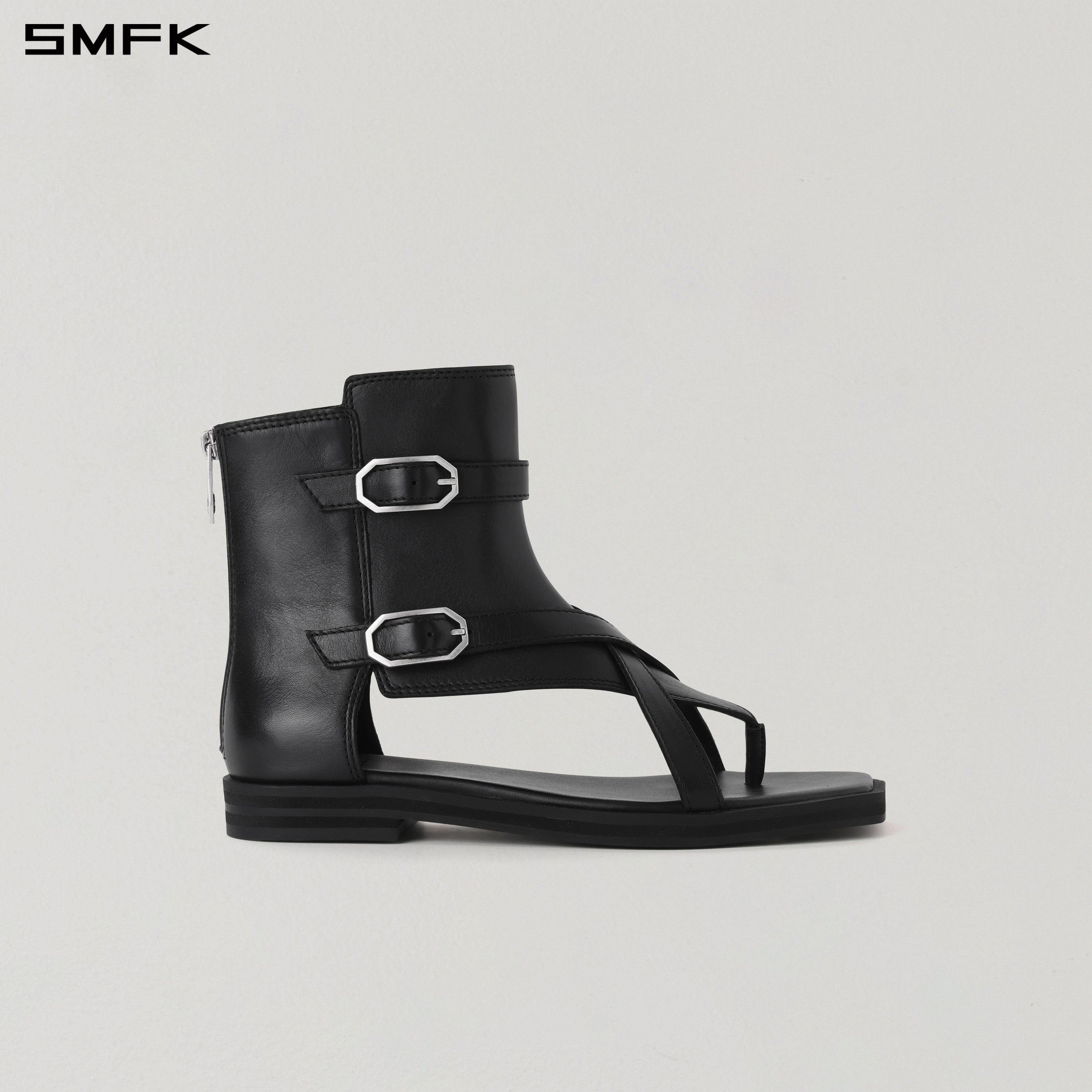 MIRAGE PRISM LEATHER SANDAL/CALF WILD BLACK