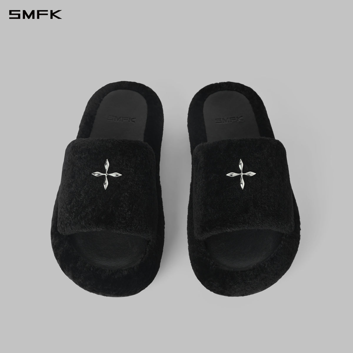 PRISM WORLD SHEEPSKIN SLIPPERS WILD BLACK