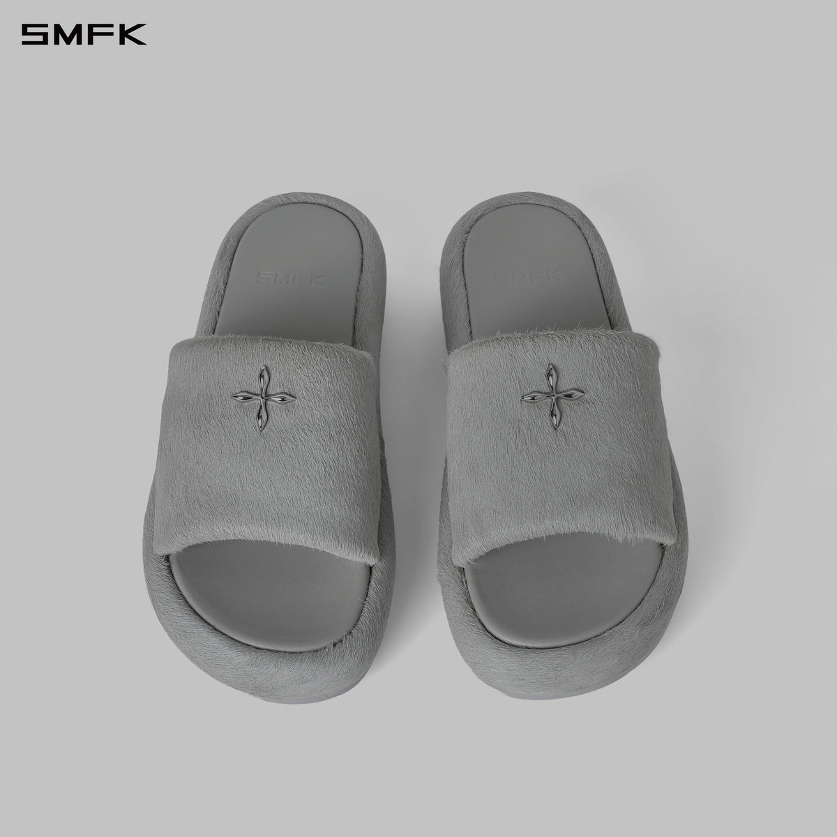 PRISM WORLD LEATHER SLIDES GLACIER GREY