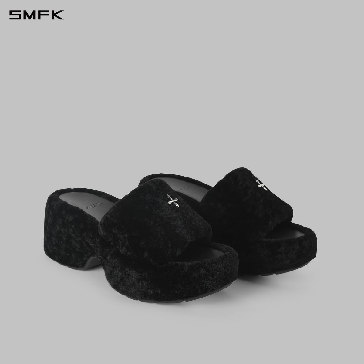 PRISM WORLD SHEARLING HEELED SLIDES WILD BLACK