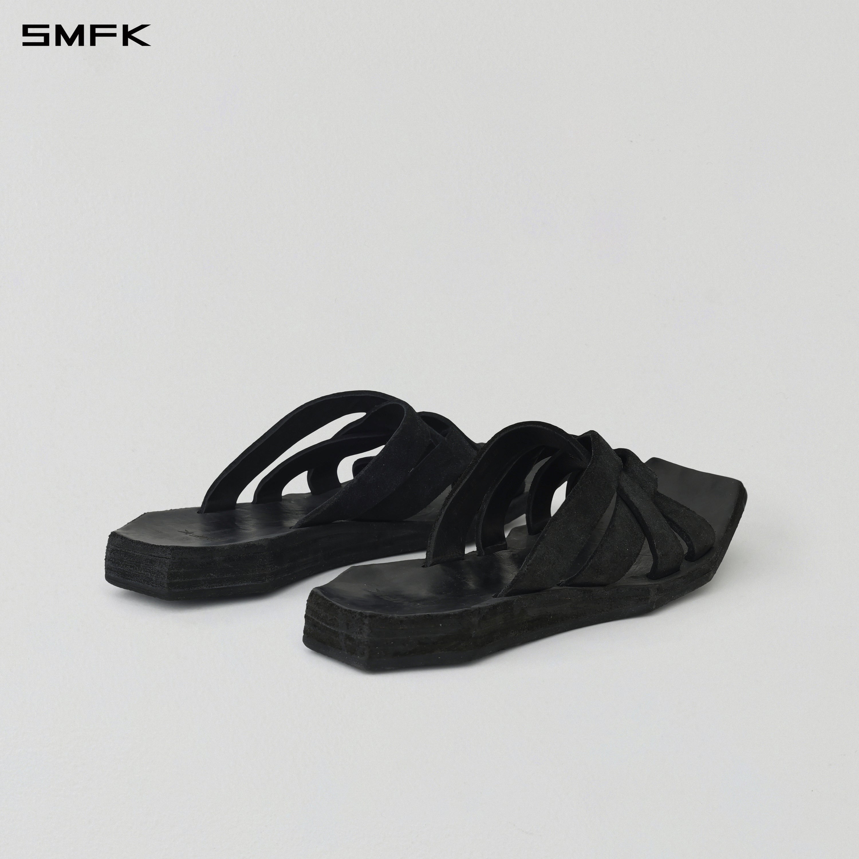 PRISM CLASSIC HANDCRAFTED LEATHER SLIDES/HORSEHIDE/W WILD BLACK