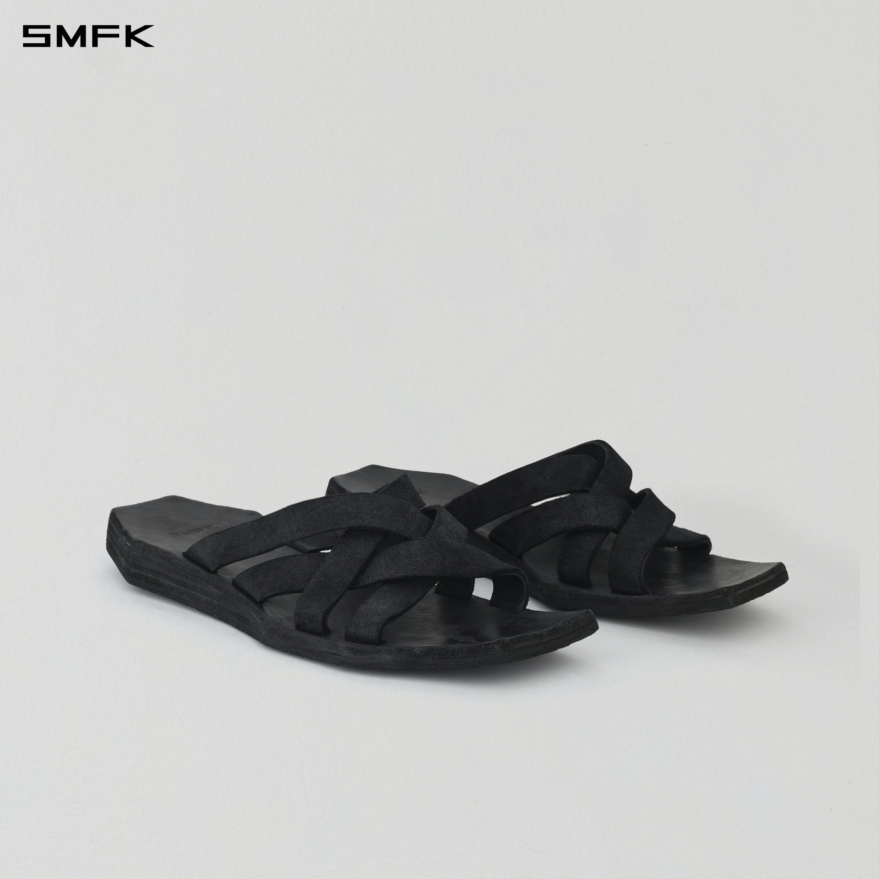 PRISM CLASSIC HANDCRAFTED LEATHER SLIDES/HORSEHIDE/W WILD BLACK