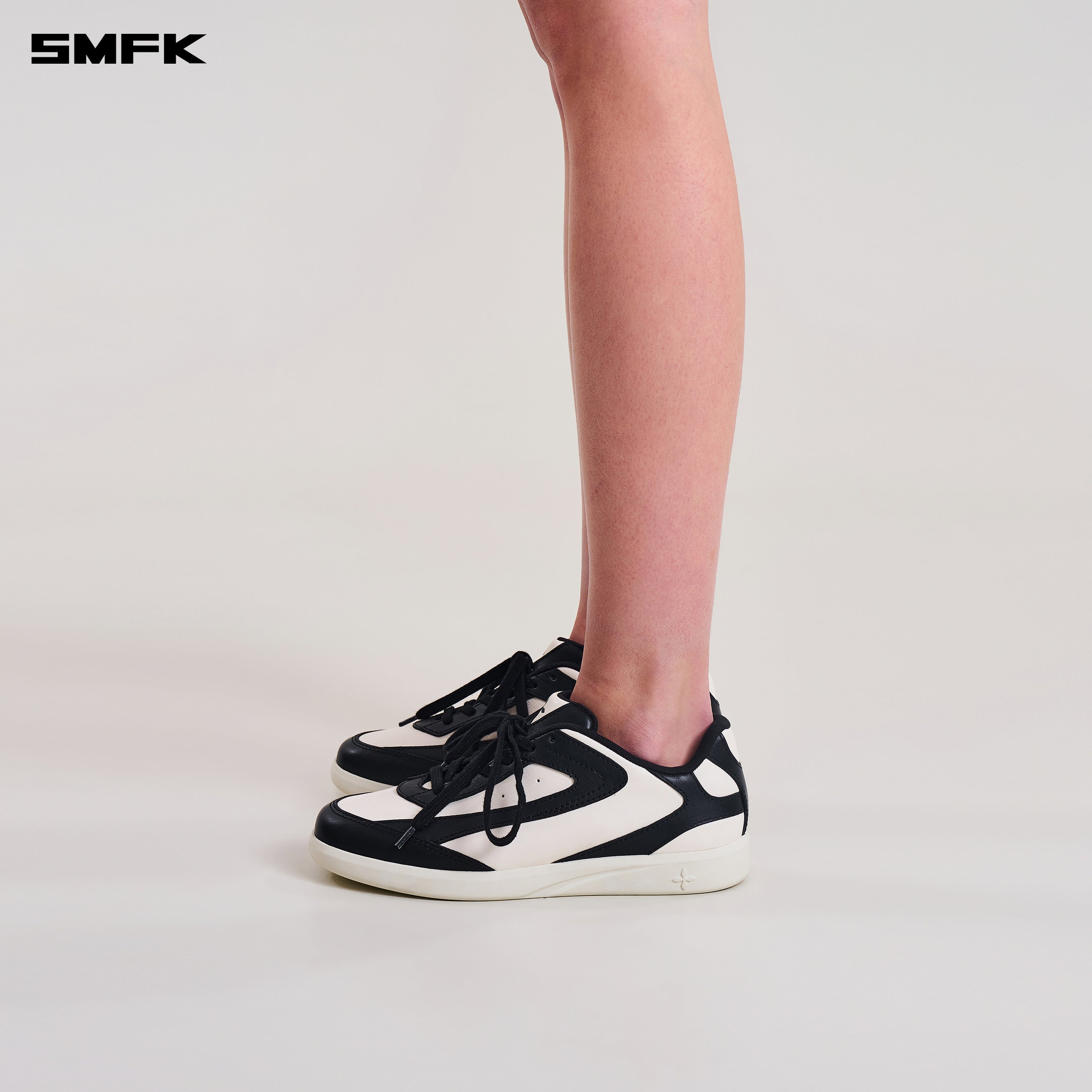 MIRAGE-S LEATHER MULTI SNEAKER BLACK WHITE