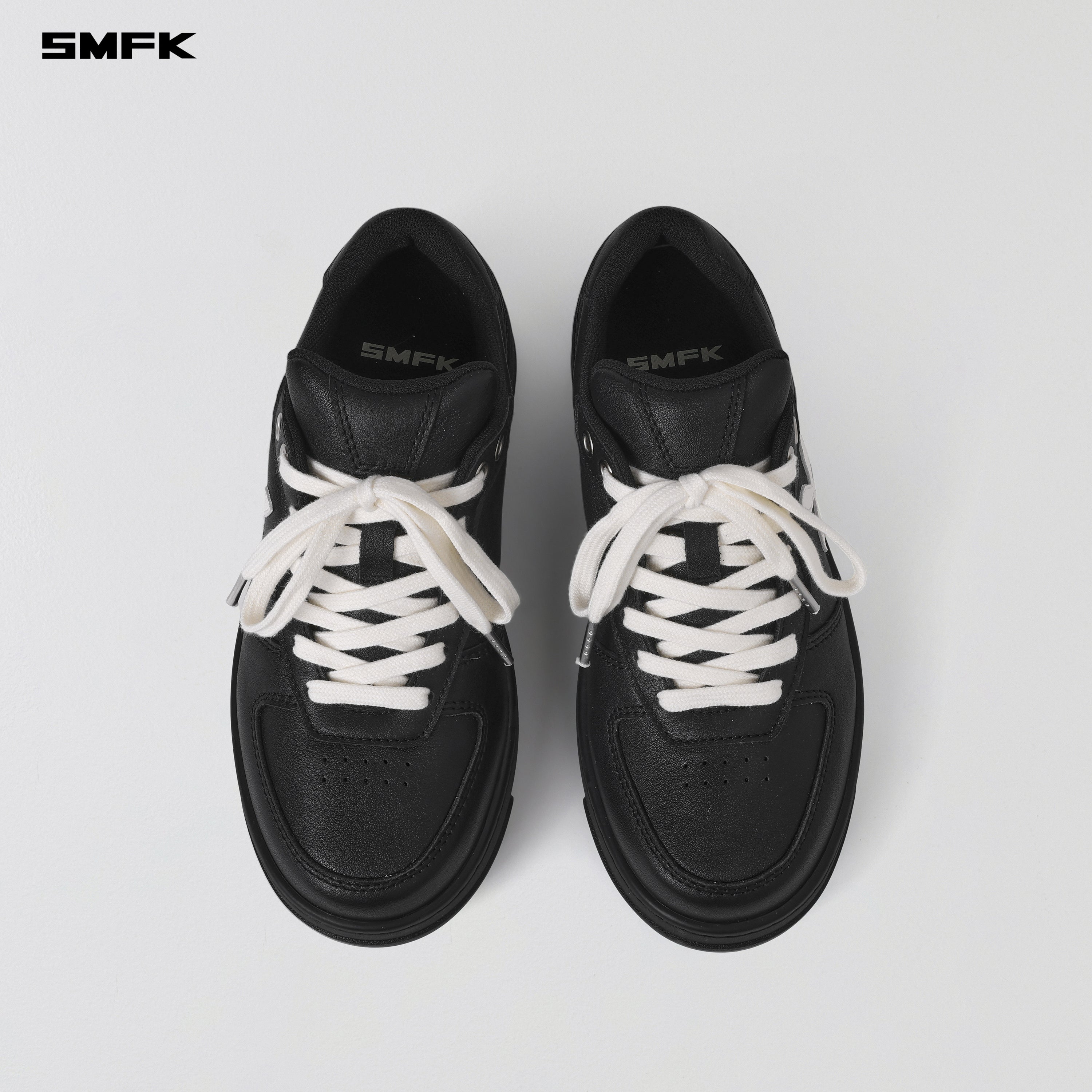 COMPASS MODE-T LEATHER MULTI SNEAKER WILD BLACK