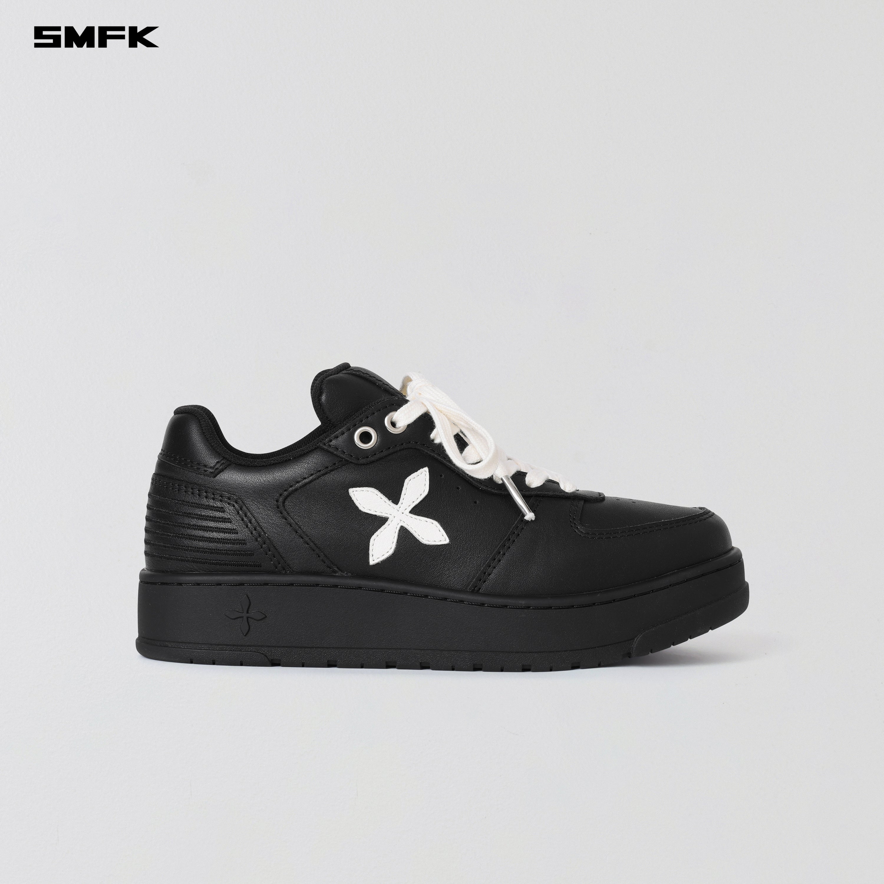 COMPASS MODE-T LEATHER MULTI SNEAKER WILD BLACK