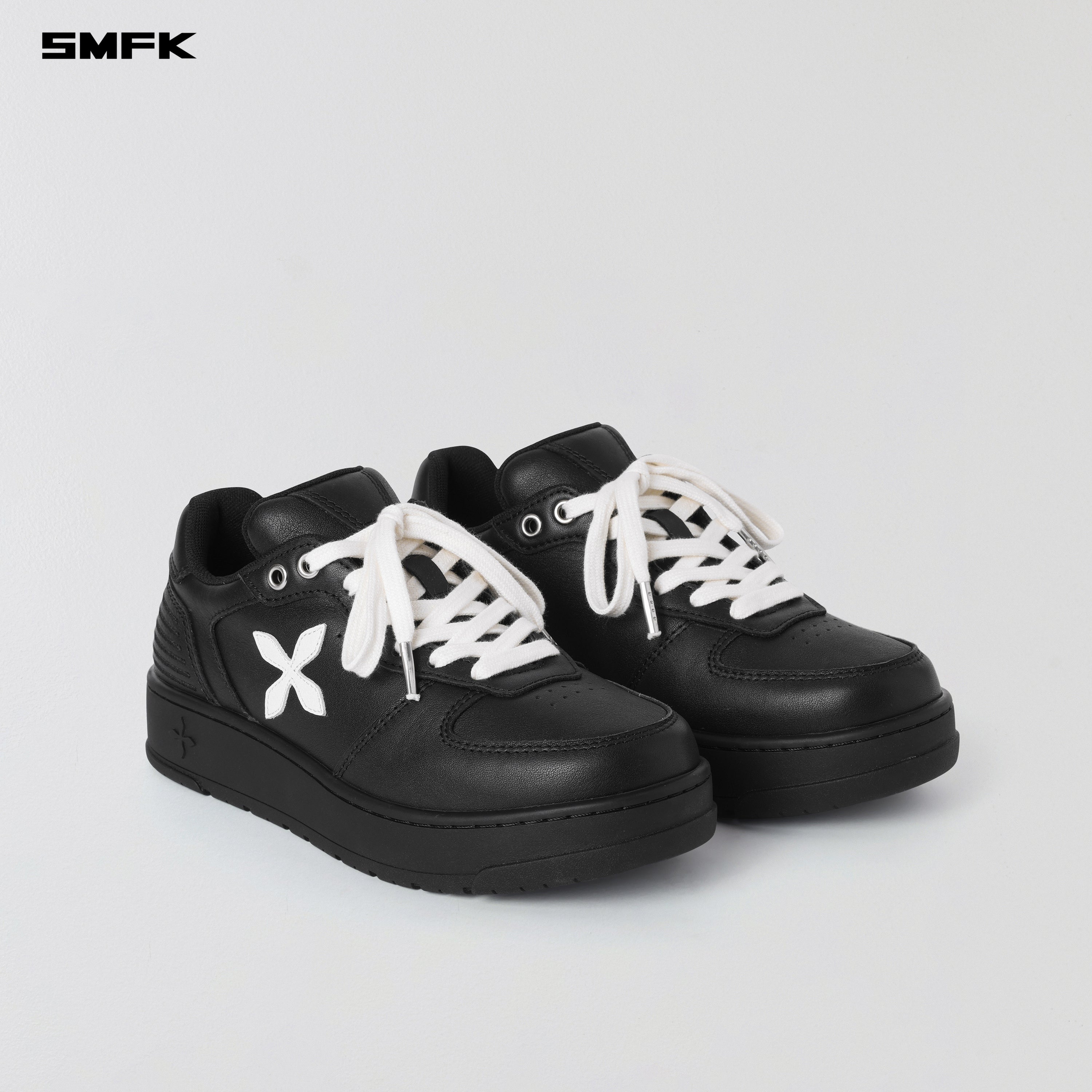 COMPASS MODE-T LEATHER MULTI SNEAKER WILD BLACK
