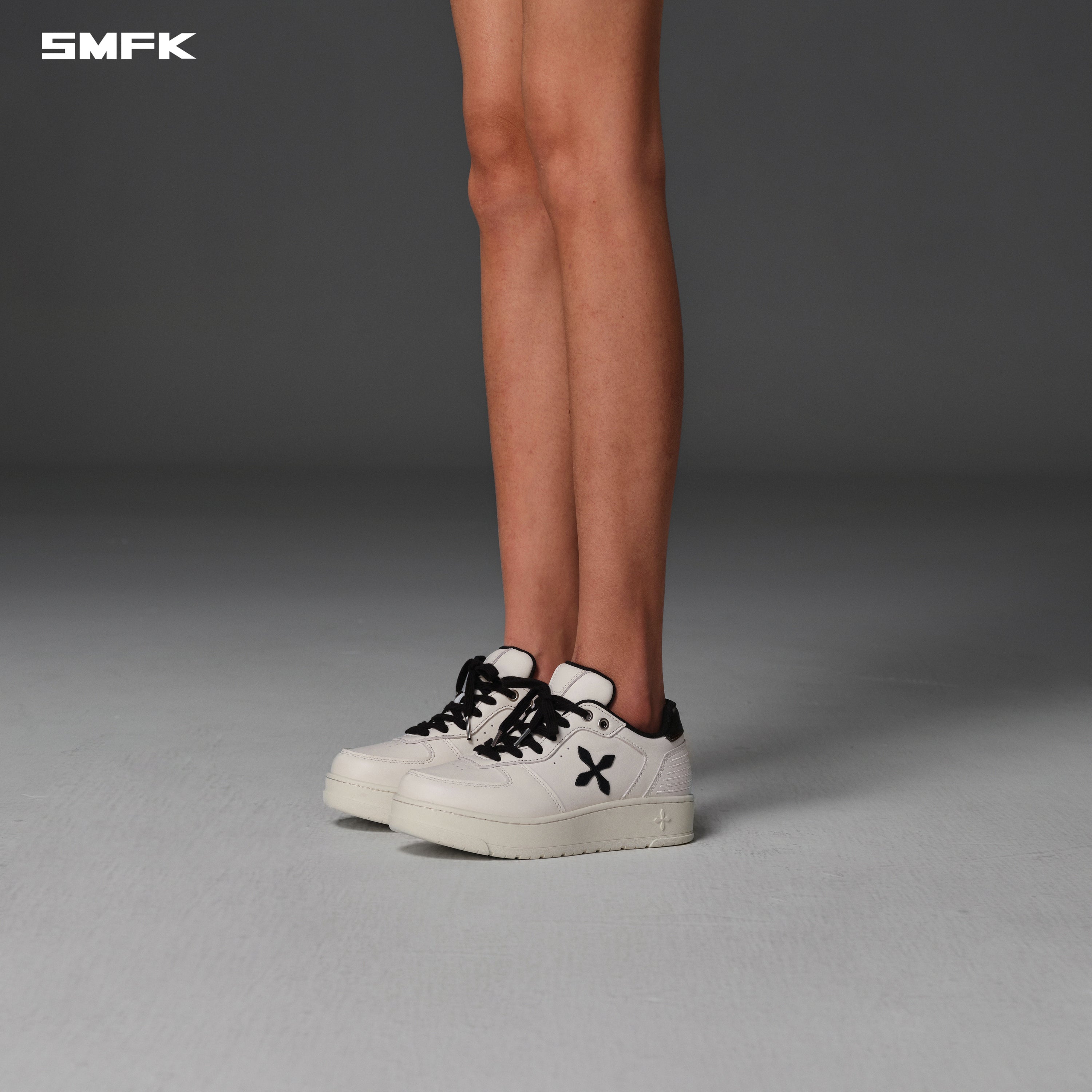 COMPASS MODE-T LEATHER MULTI SNEAKER CLOUD WHITE
