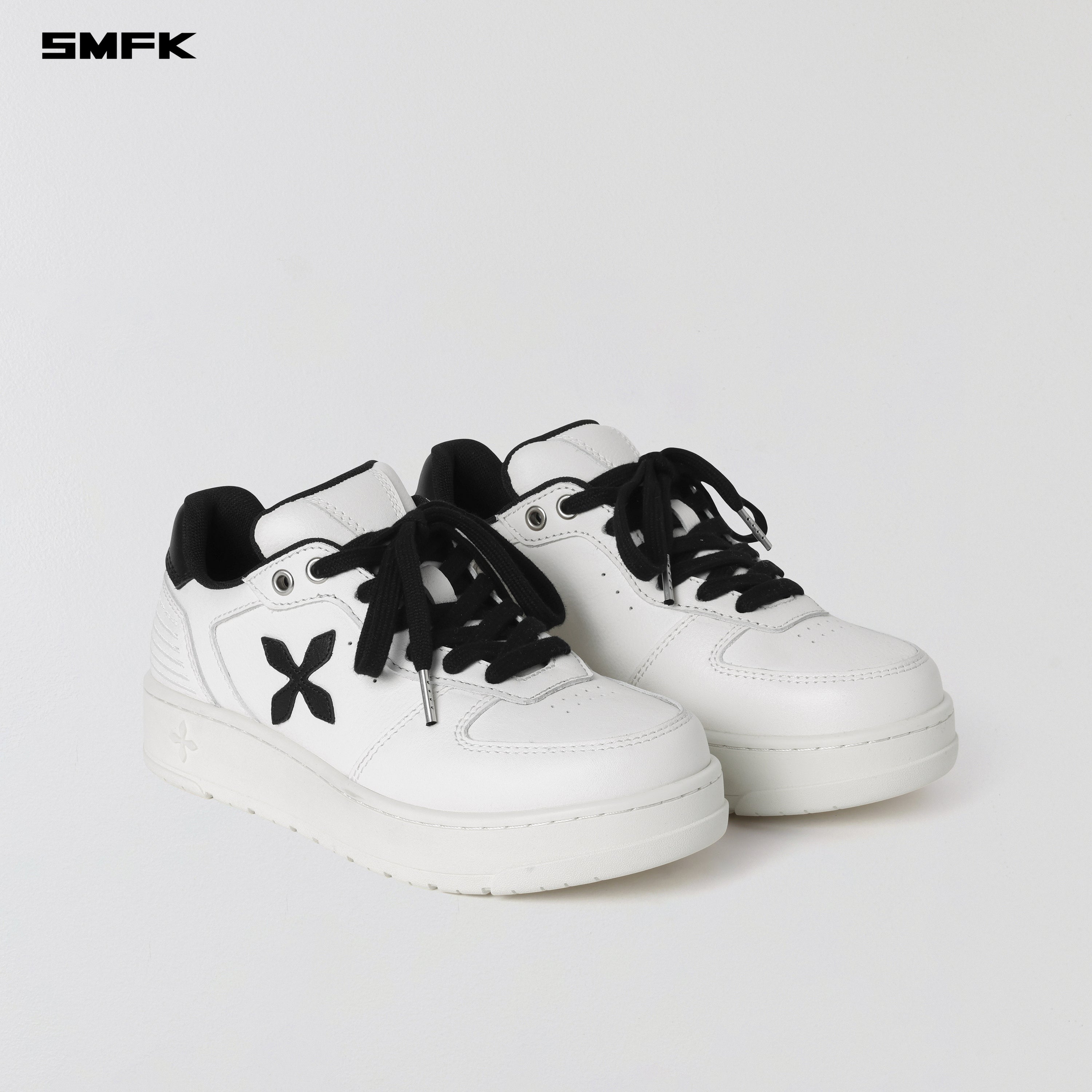 COMPASS MODE-T LEATHER MULTI SNEAKER CLOUD WHITE