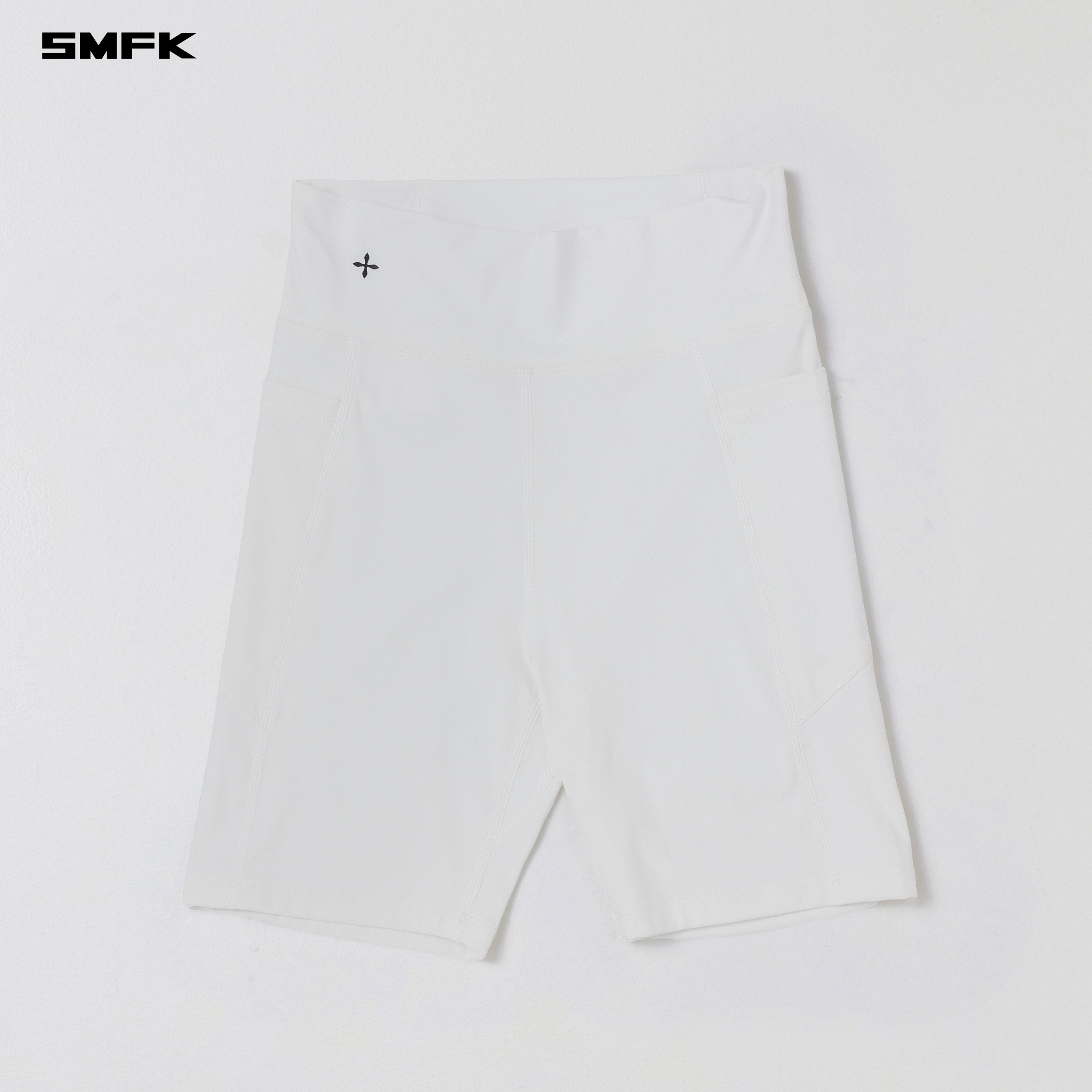 FOCUS GYM RUNNER SHORTS/Lycra Nylon CLOUD WHITE