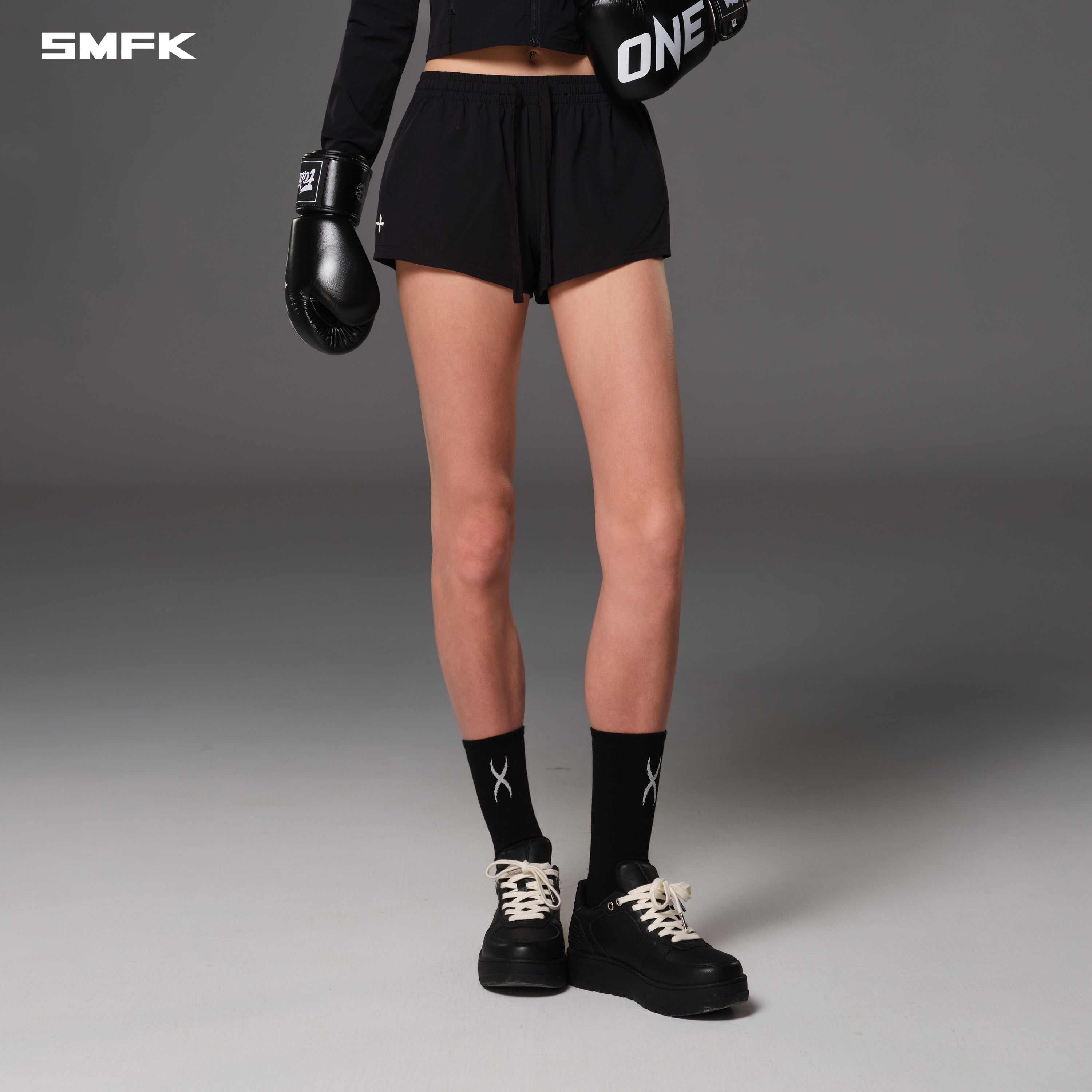 FOCUS OD SLIM SHORTS/E-Nylon WILD BLACK