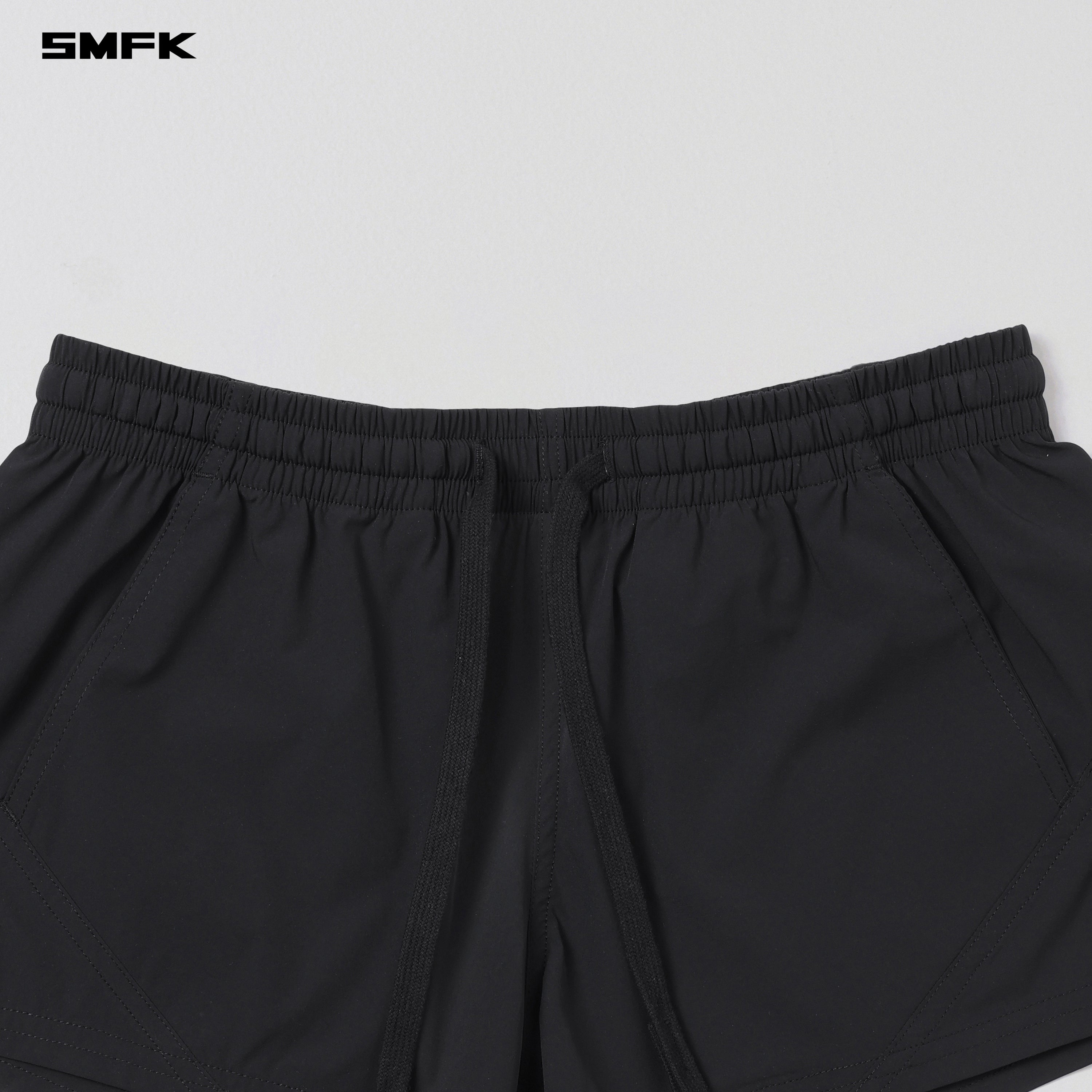 FOCUS OD SLIM SHORTS/E-Nylon WILD BLACK