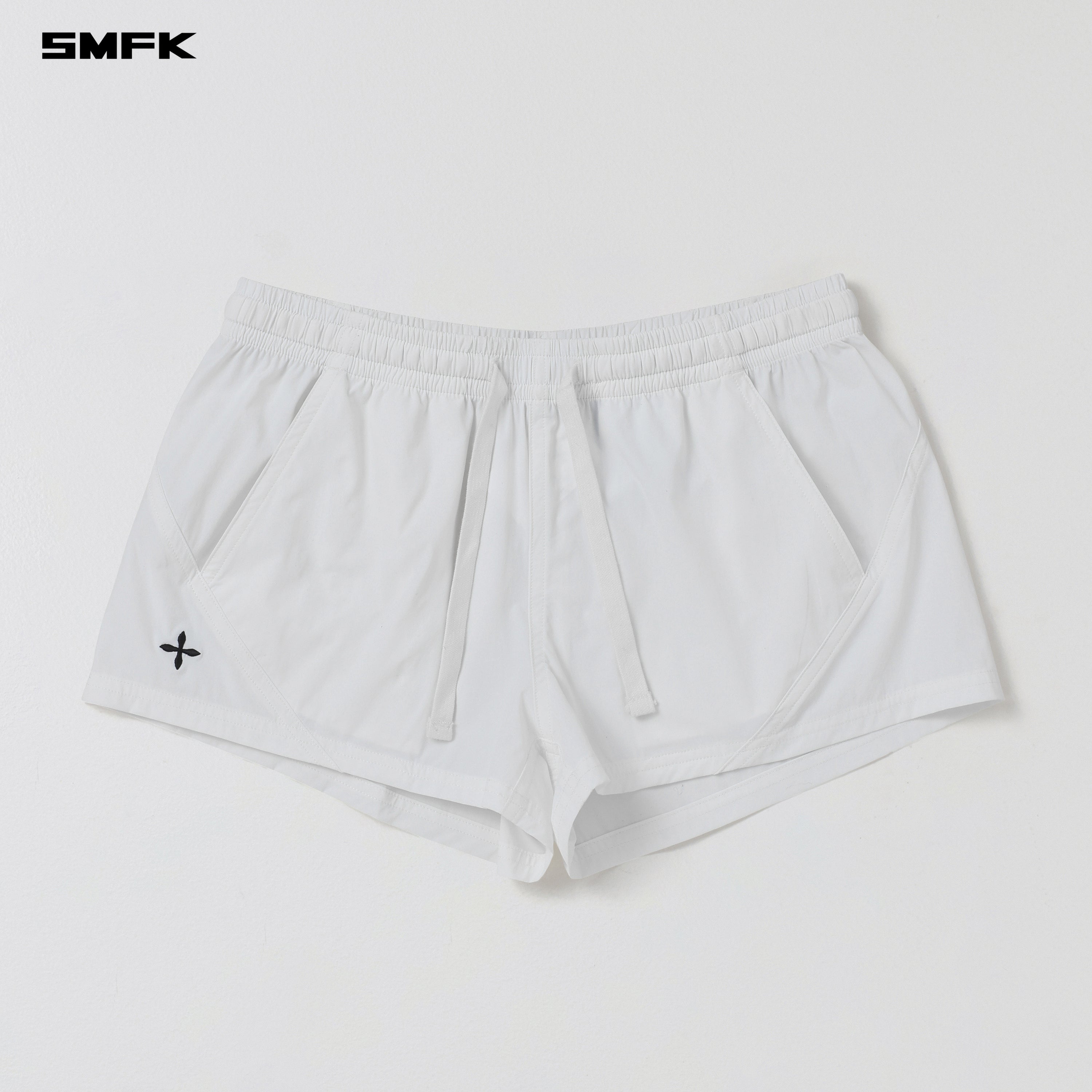 FOCUS OD SLIM SHORTS/E-Nylon CLOUD WHITE