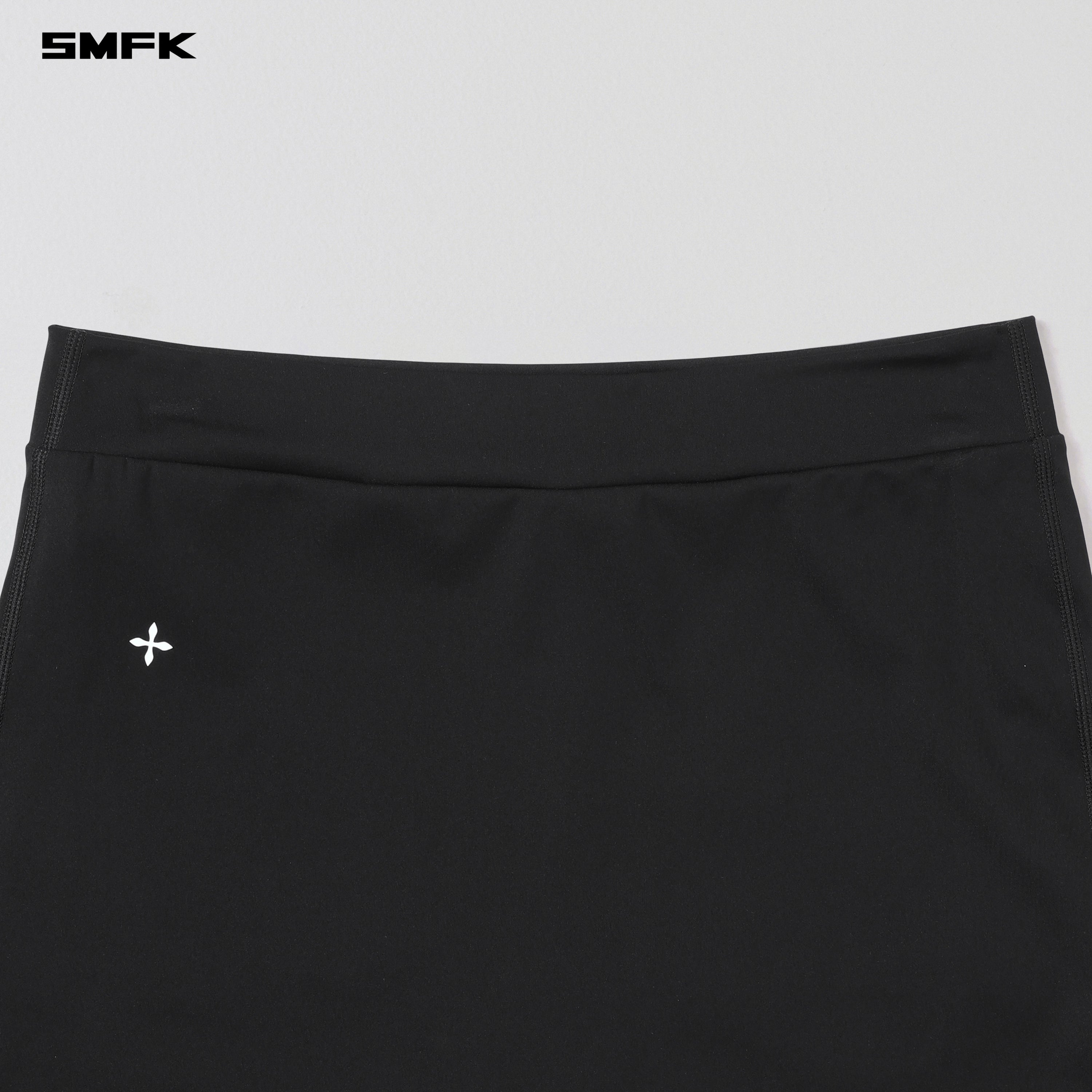 FOCUS GYM SKIRT/Lycra Nylon WILD BLACK