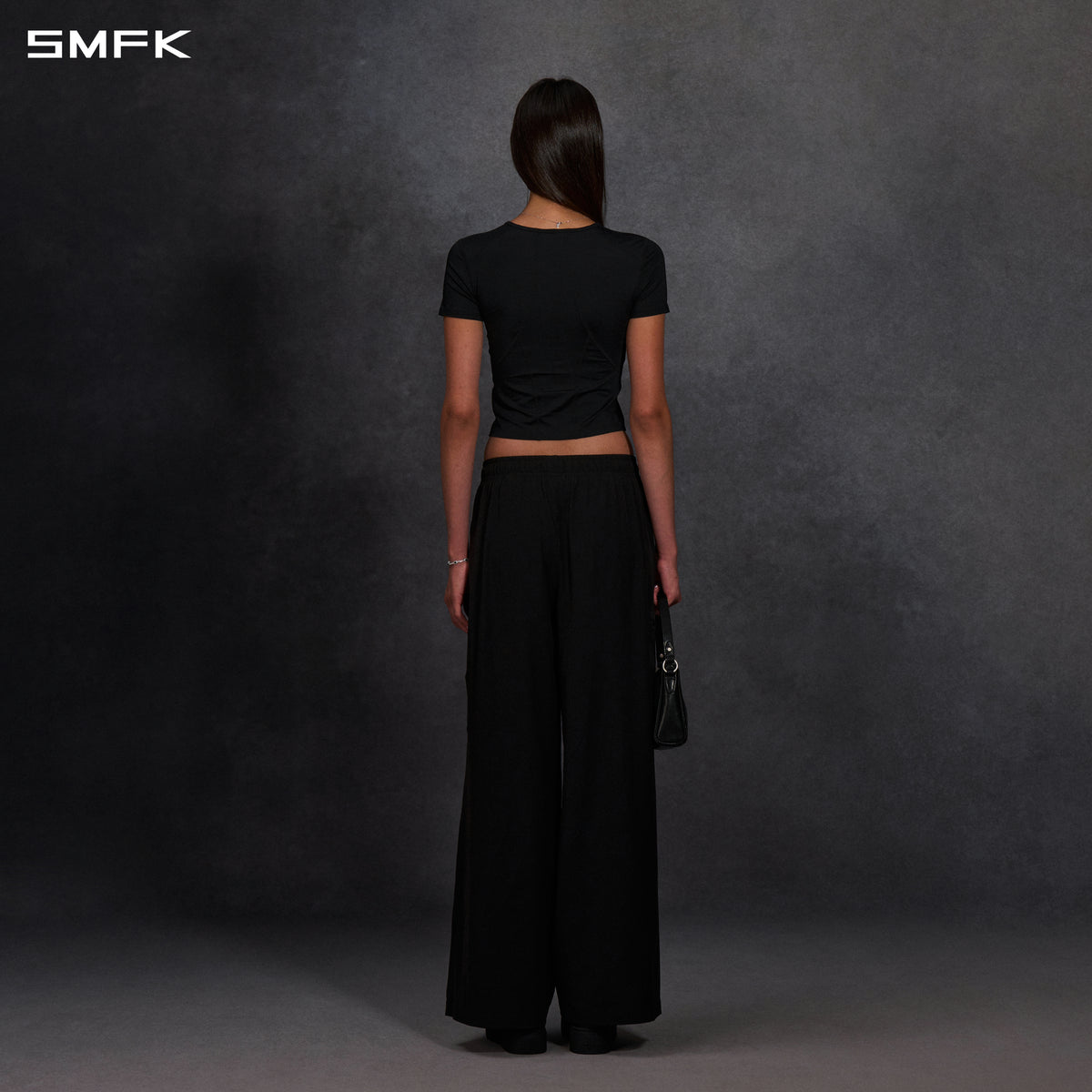 MIRAGE SIREN MEDITATE SPORTS TEE/LENZING TENCEL+MODAL WILD BLACK
