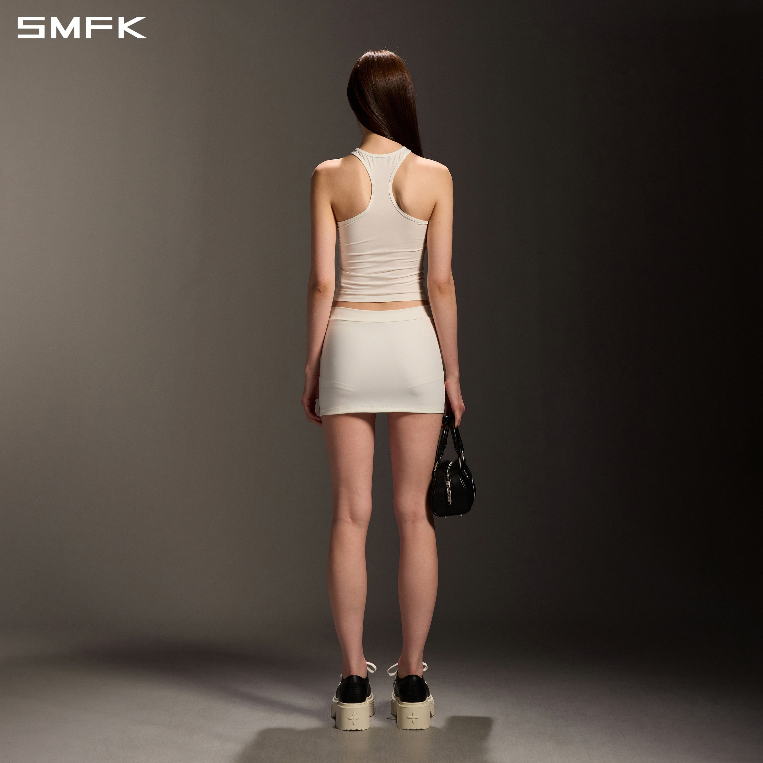 MIRAGE SIREN X-NECK LONG TANK/LENZING MODAL+SILK CLOUD WHITE