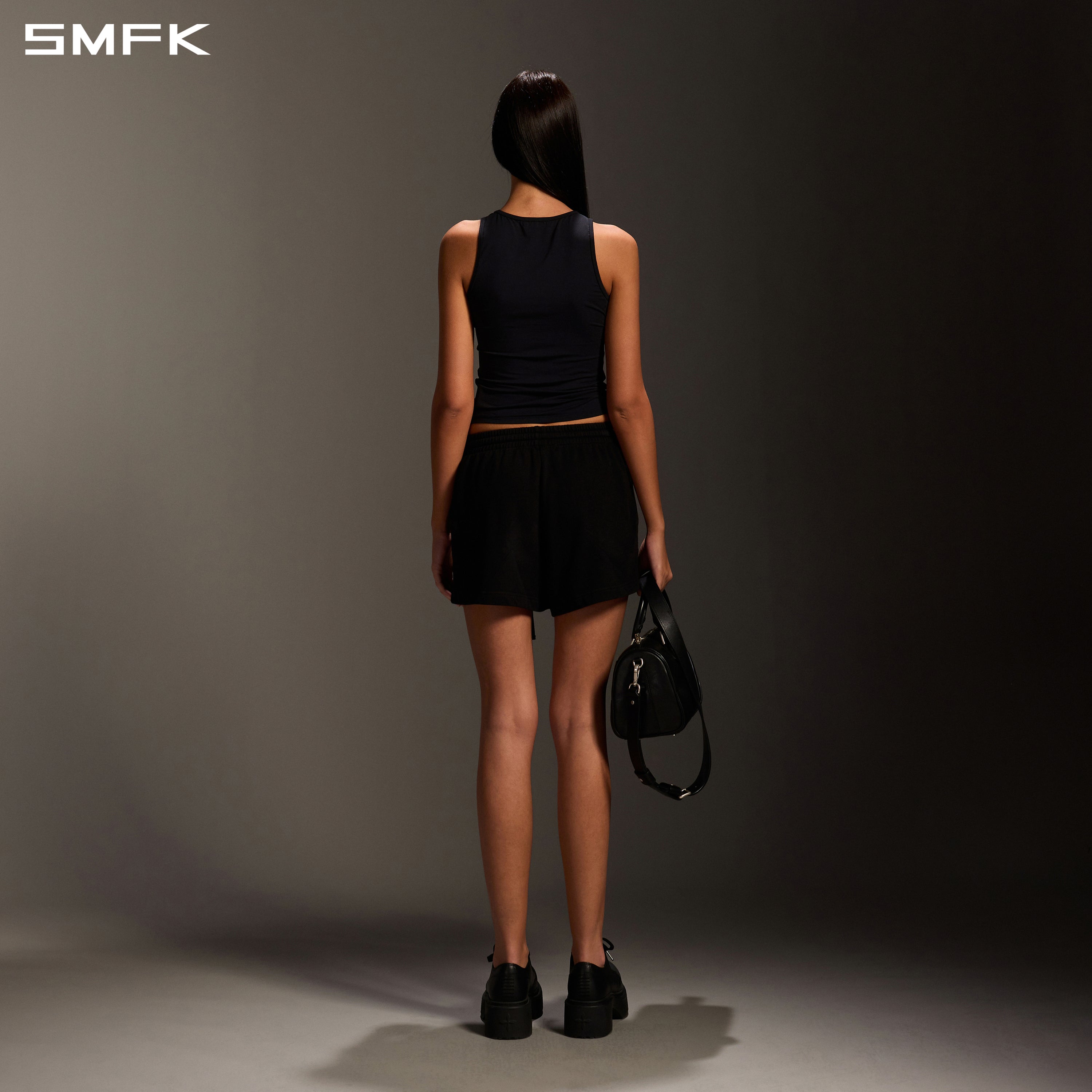 MIRAGE SIREN ROUND-NECK LONG TANK/LENZING MODAL+SILK WILD BLACK