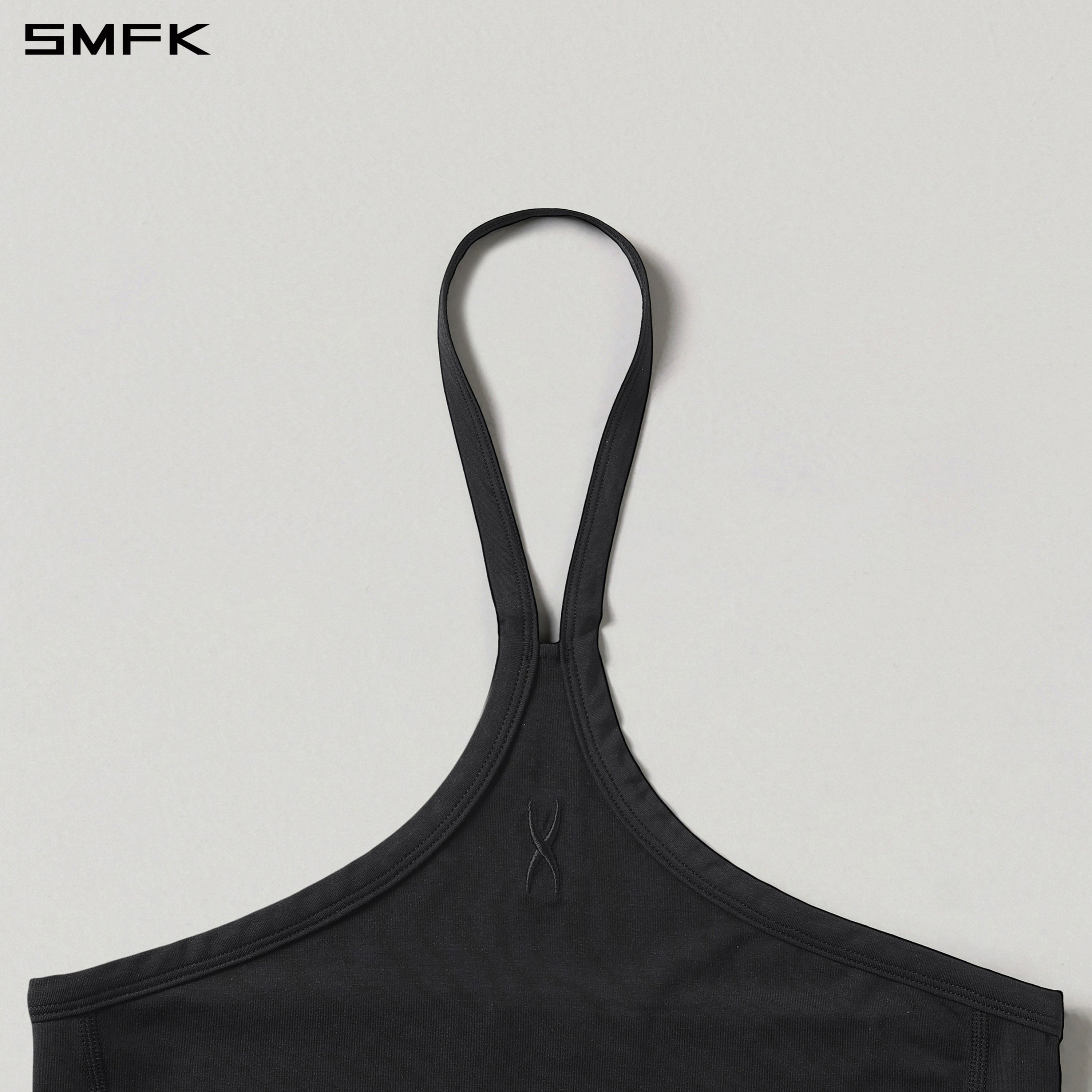 MIRAGE SIREN CIRCLE CAMISOLE/LENZING MODAL+SILK WILD BLACK
