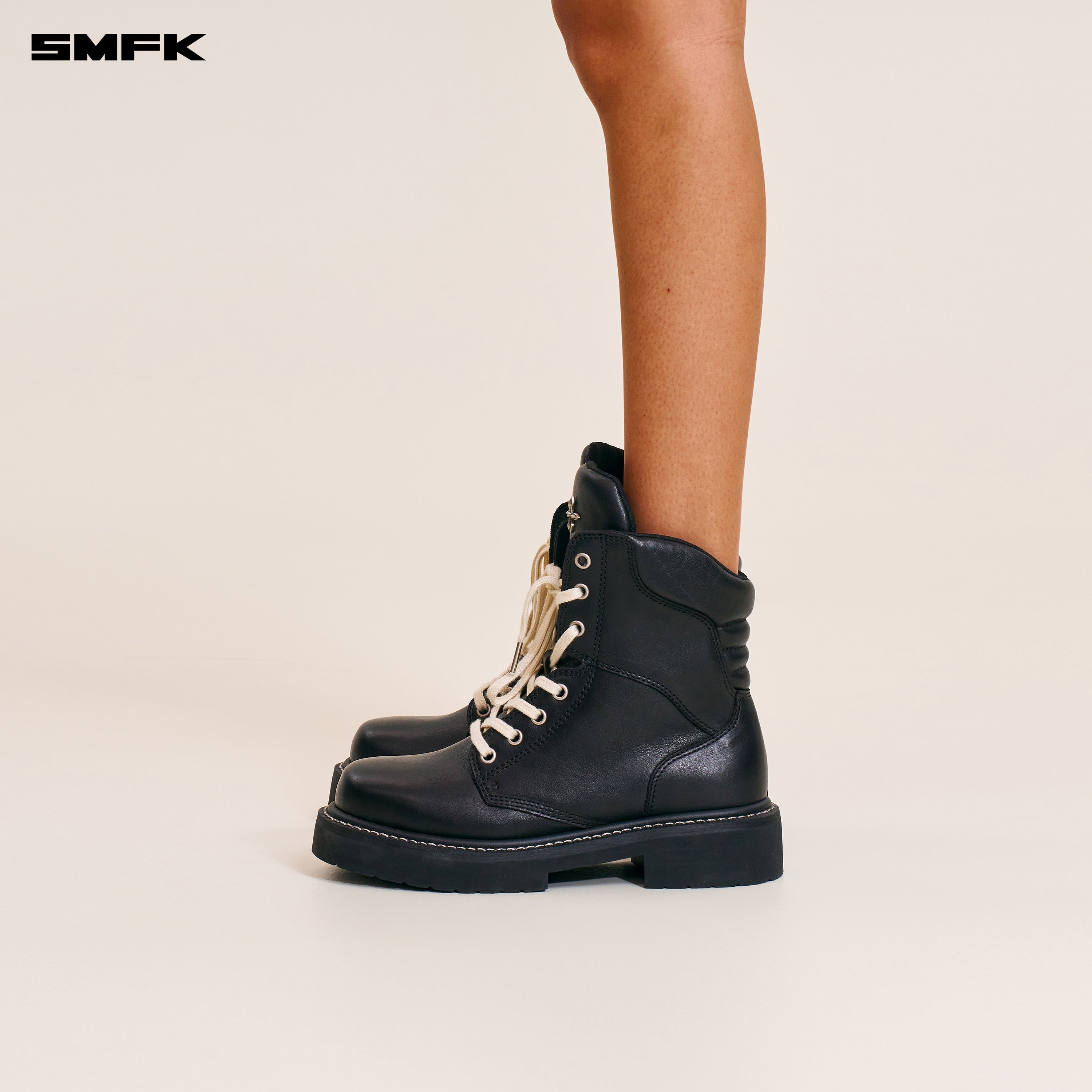 ウィルダネス アローン ハンドメイド モーターサイクルブーツ ウィルダネス ブラック