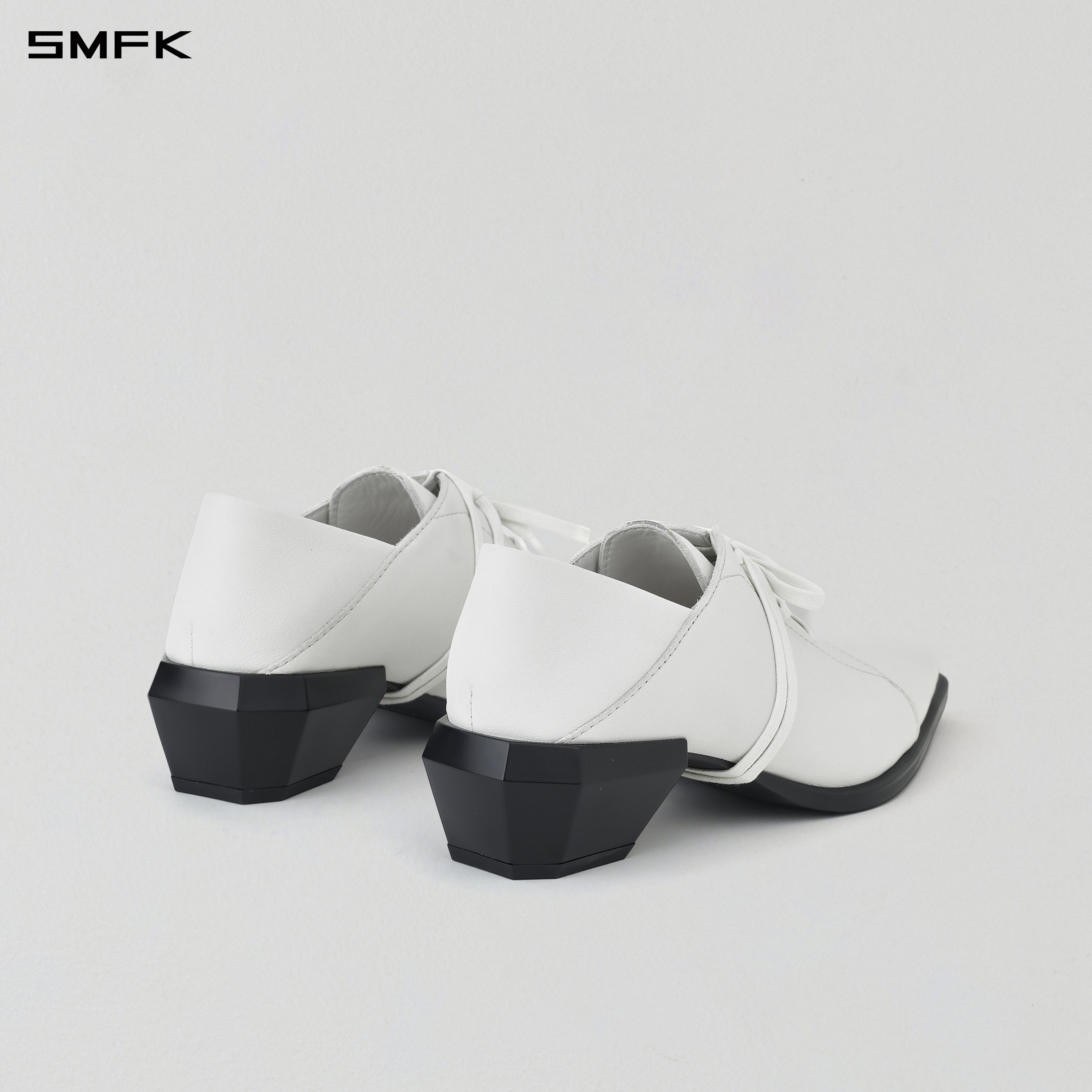 WIZARD DERBY SHOES/CALF/W CLOUD WHITE