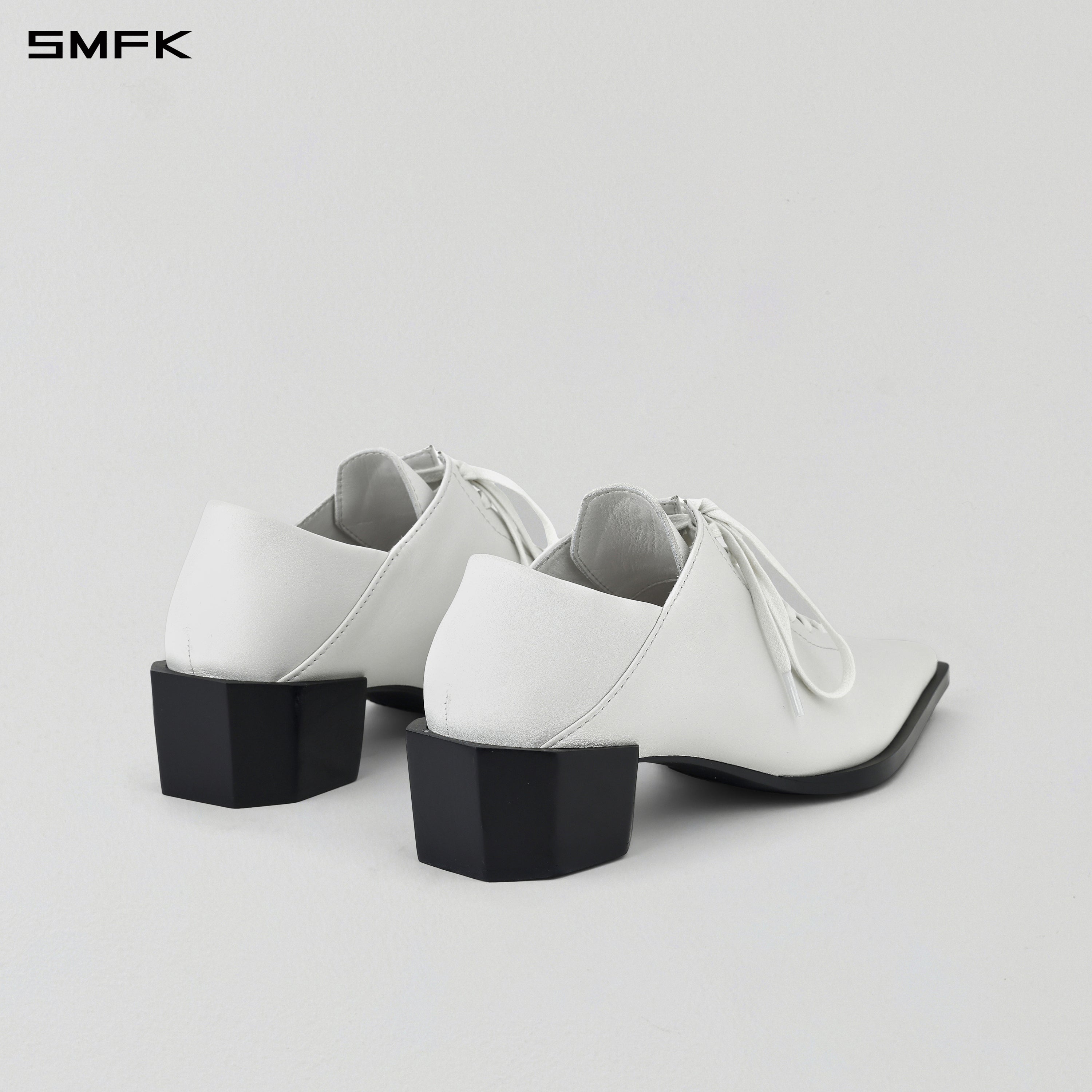 MAGIC OXFORD SHOES/CALF/W CLOUD WHITE