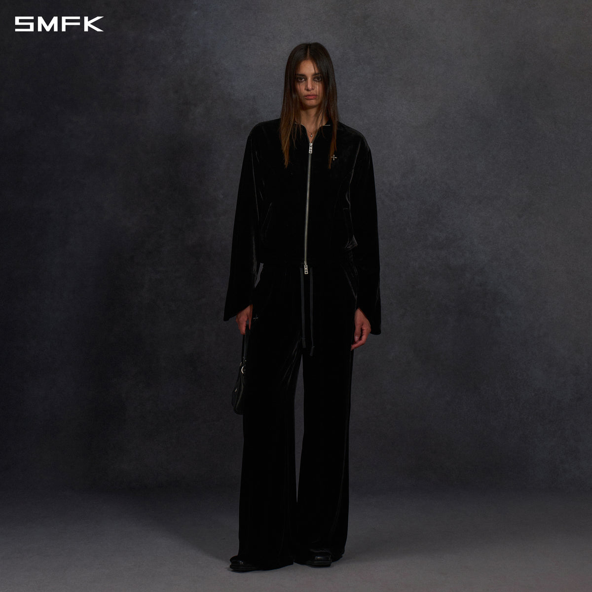MYTH AEOLUS SYMMETRY TOWER VELVET LOOSE PANTS/SILK VELVET BLACK VELVET