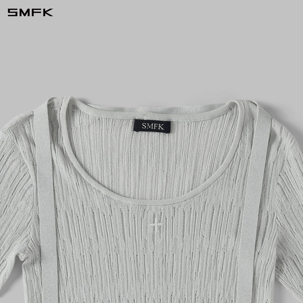 MYTH AEOLUS AURORA EVENING SLIM COLLAR KNIT TEE/METALLIC YARN AURORA SLIVER