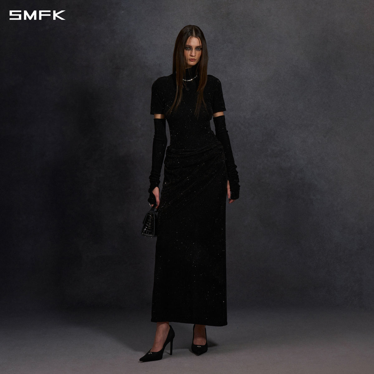 MYTH SIREN GALAXY EVENING SLIM HIGH COLLAR KNIT TEE/STARRY VELVET GALAXY BLACK
