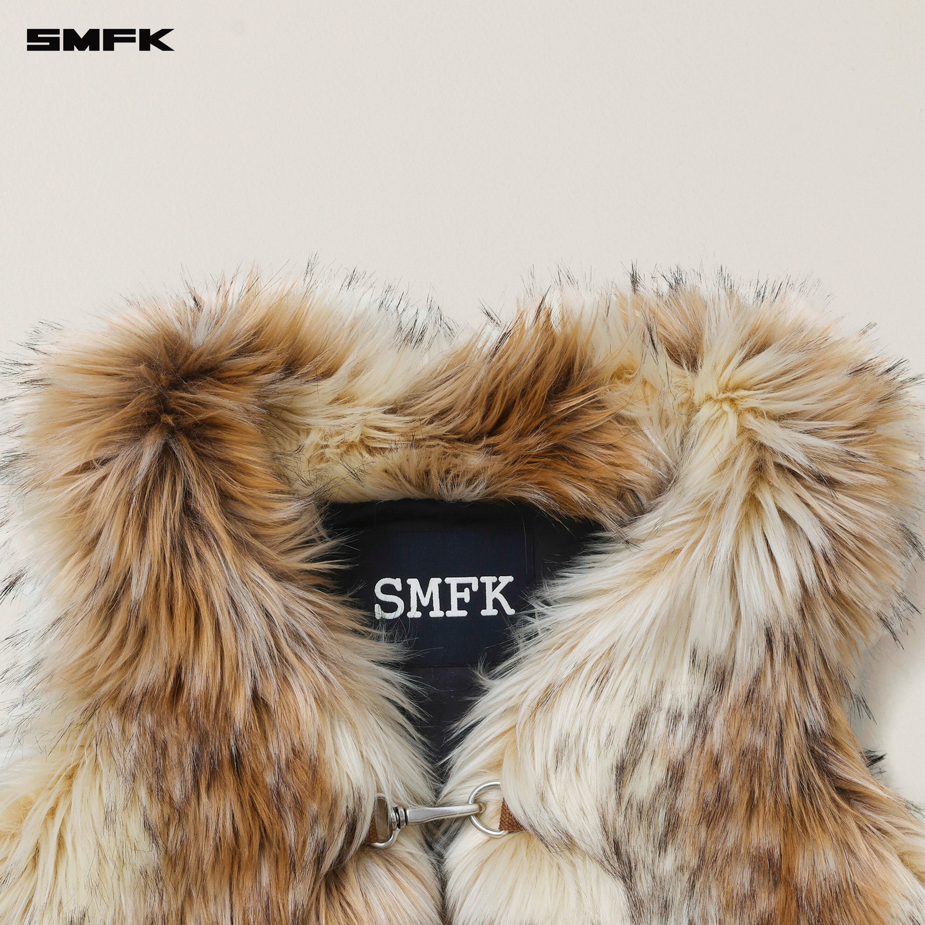 COMPASS GRASSLAND WOOLLY SHORT TANK ARCTIC WOLF WHITE