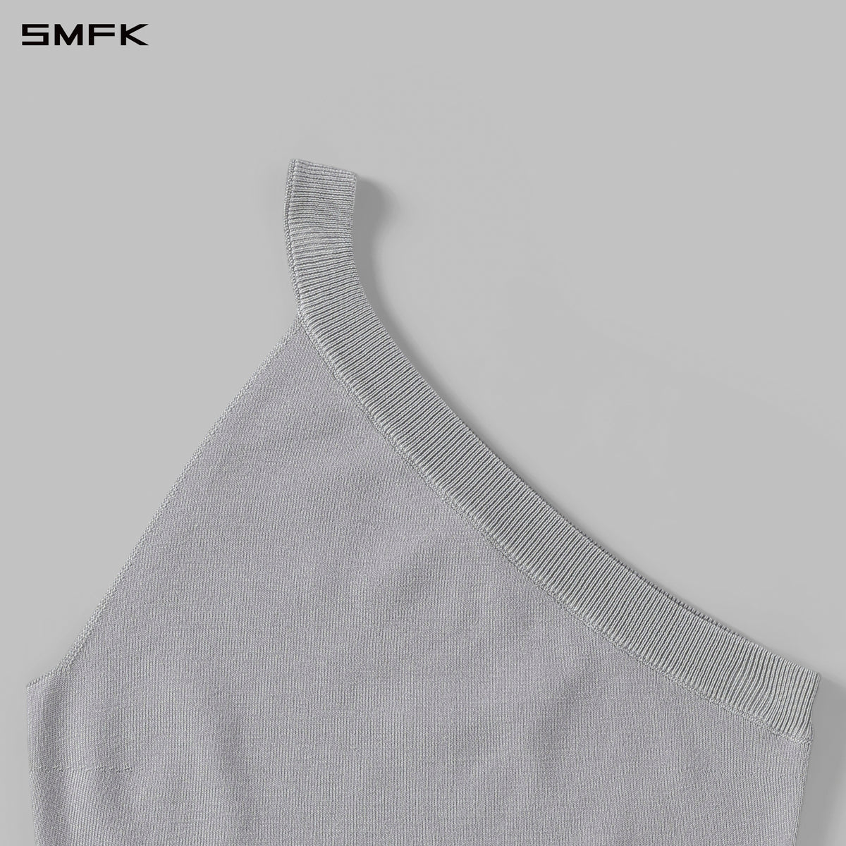 MYTH SIREN ONE-SHOULDER EVENING KNIT VEST/LENZING TENCEL+SILK+COTTON GLACIER GREY