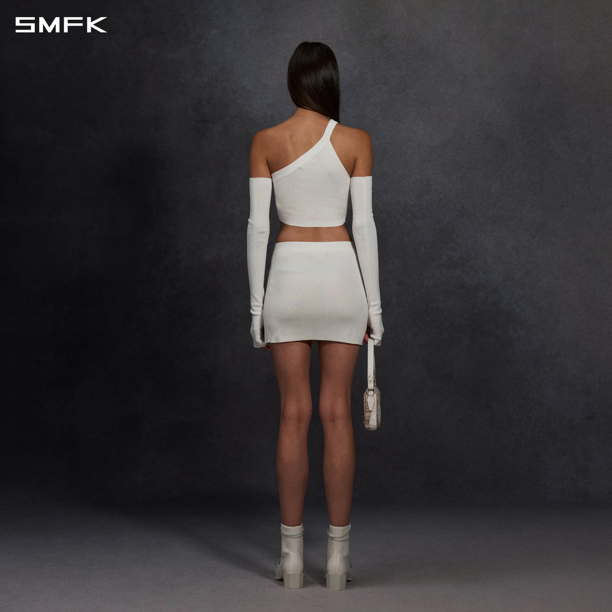 MYTH SIREN ONE-SHOULDER EVENING KNIT VEST/LENZING TENCEL+SILK+COTTON CLOUD WHITE