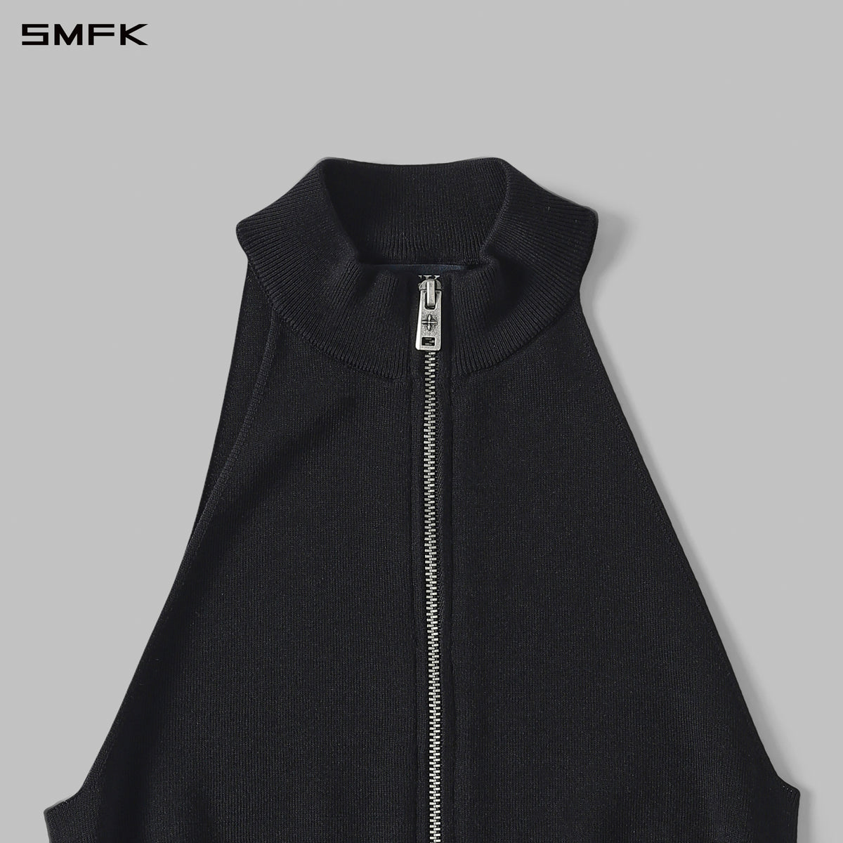MYTH SIREN HIGH COLLAR ZIP KNIT VEST/LENZING TENCEL+SILK+COTTON WILD BLACK