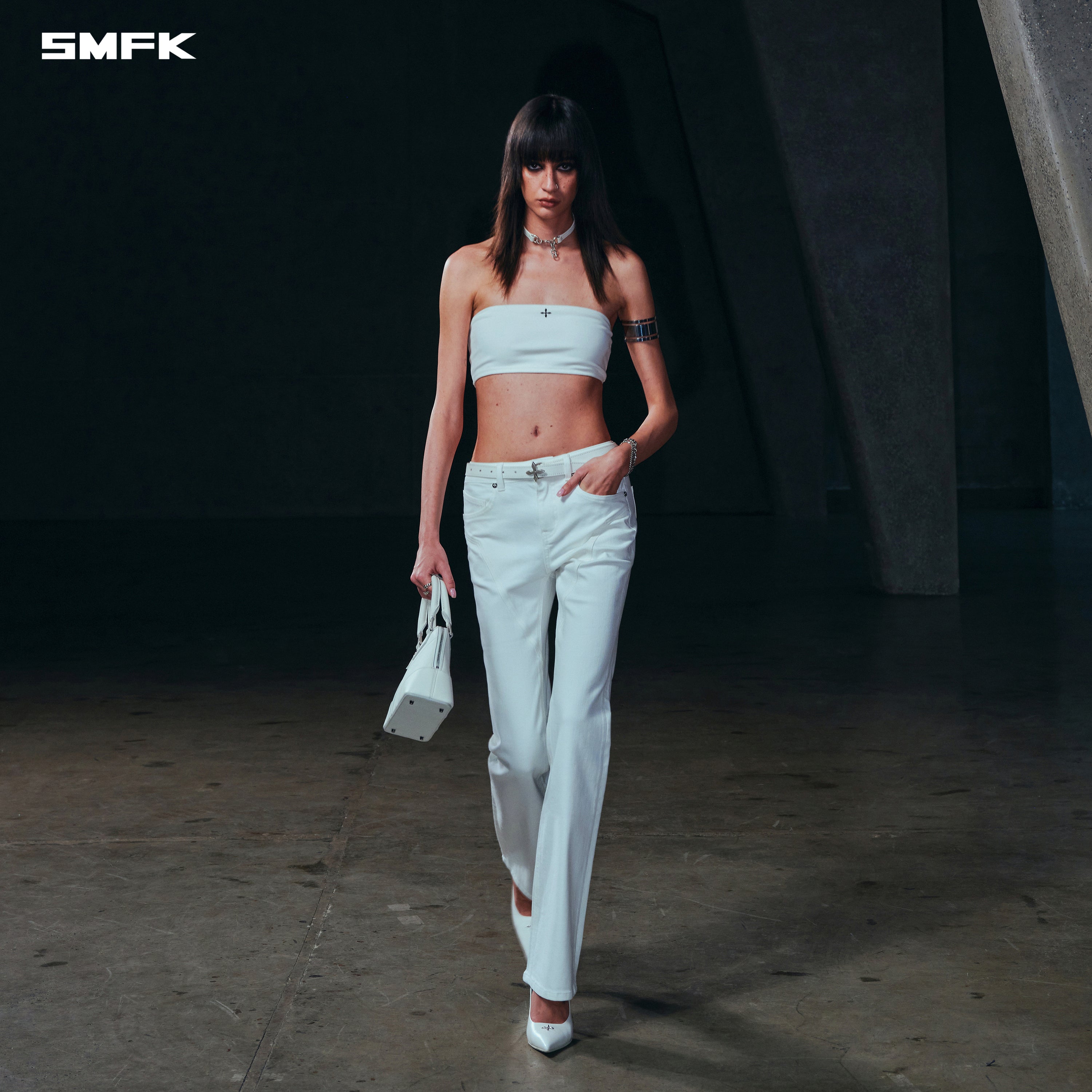 VINTAGE ROVE FADE SHORT BUSTIER CLOUD WHITE