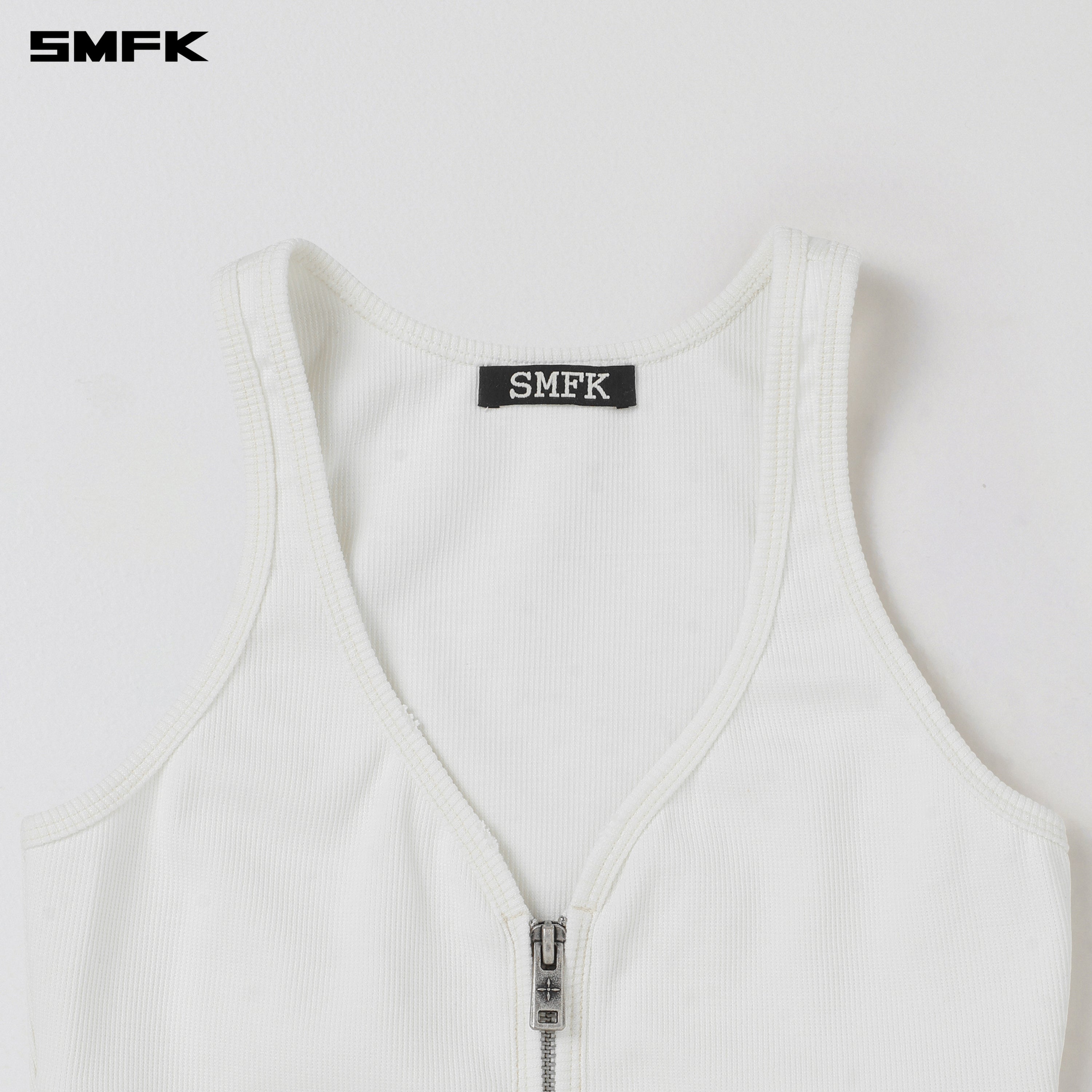 VINTAGE ROVE ZIP TANK CLOUD WHITE