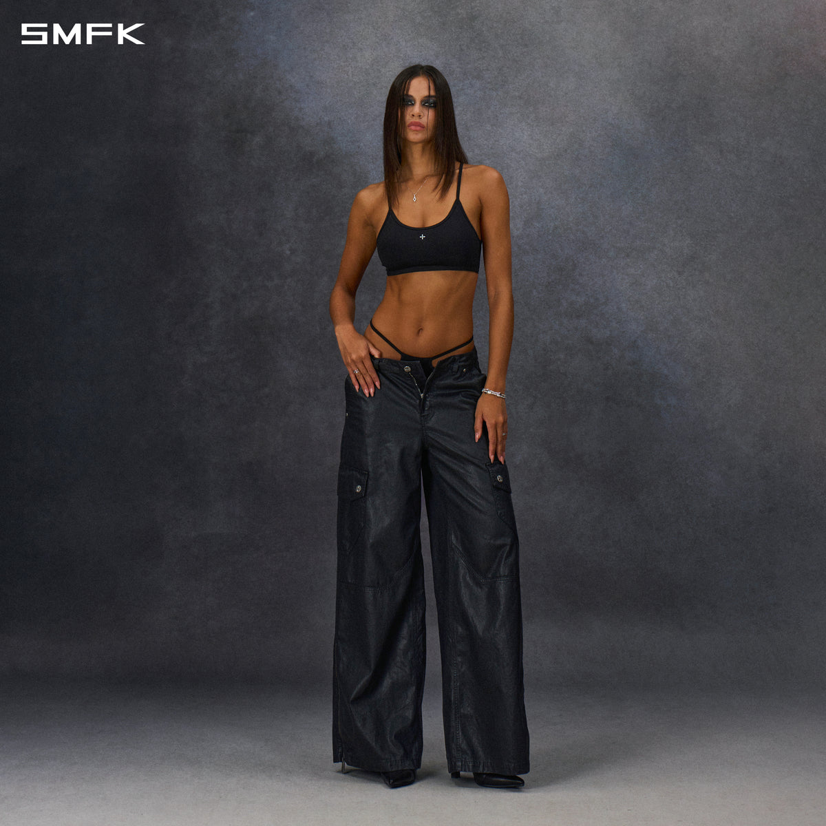 POISE ROUND NECK CROPPED BRALETTE WITH PADDING/LENZING TENCEL+LENZING MODAL WILD BLACK