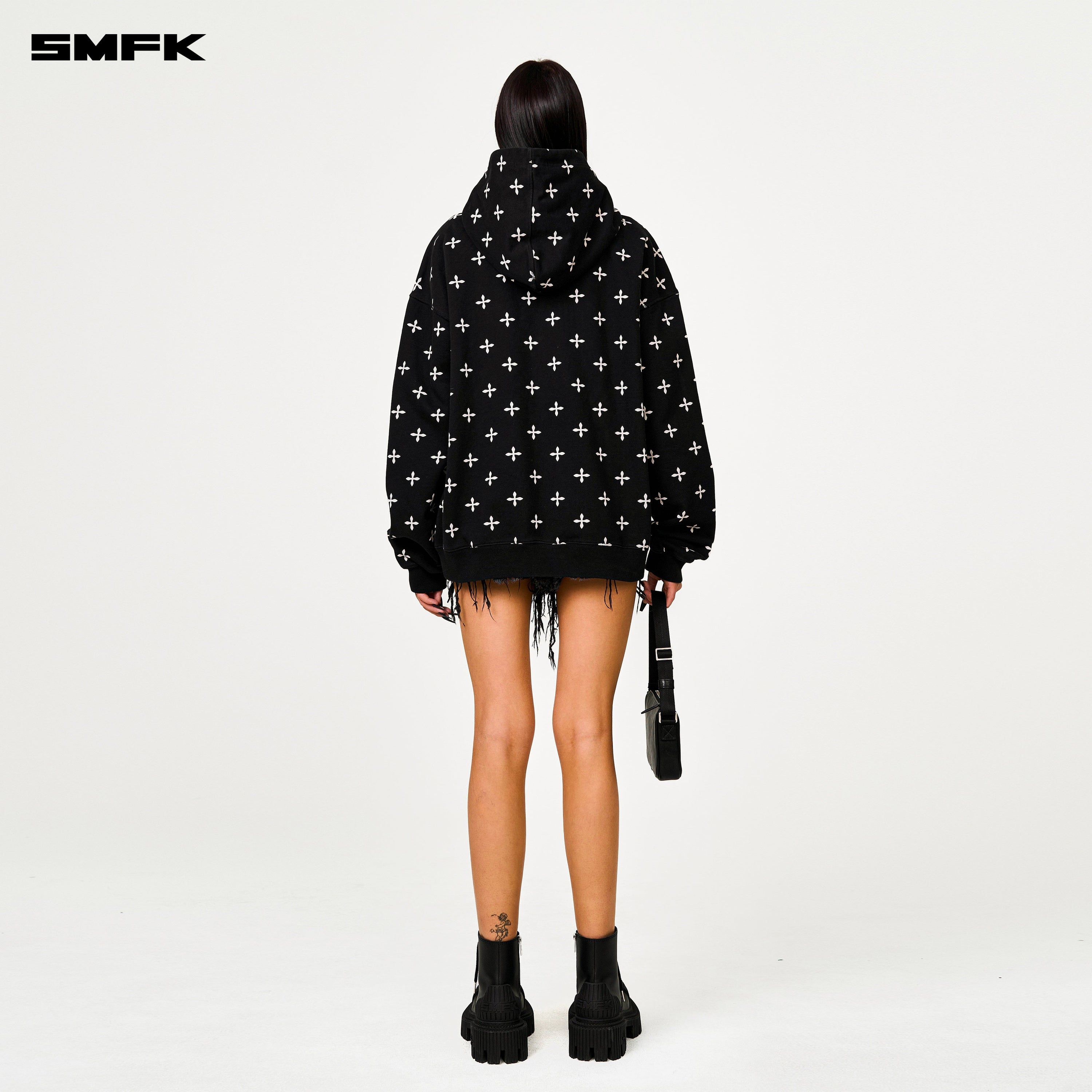 Compass Black Garden Oversize Hoodie - SMFK Official