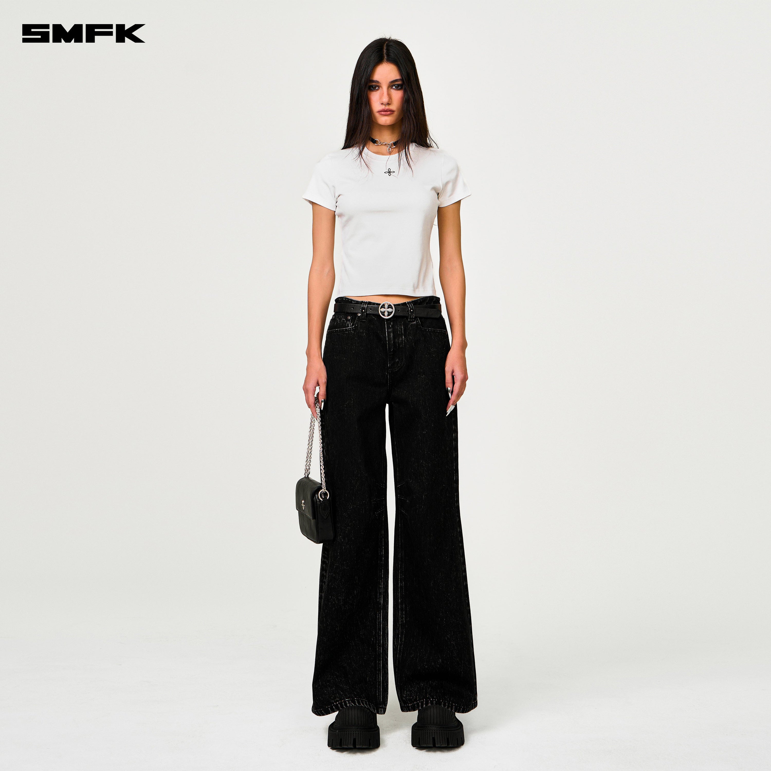 Compass Cross Classic Wide - Leg Jeans in Black - SMFK Official