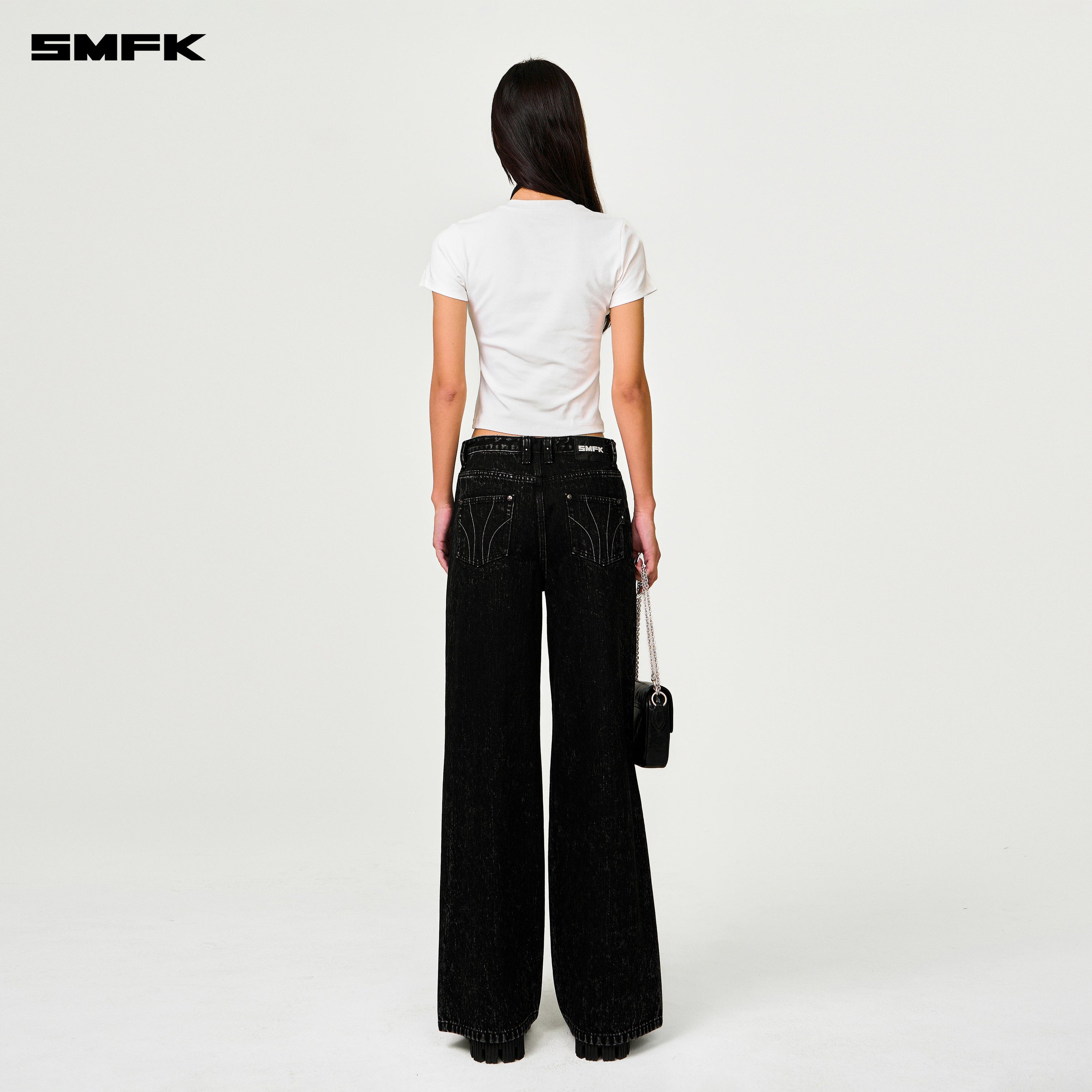 Compass Cross Classic Wide - Leg Jeans in Black - SMFK Official