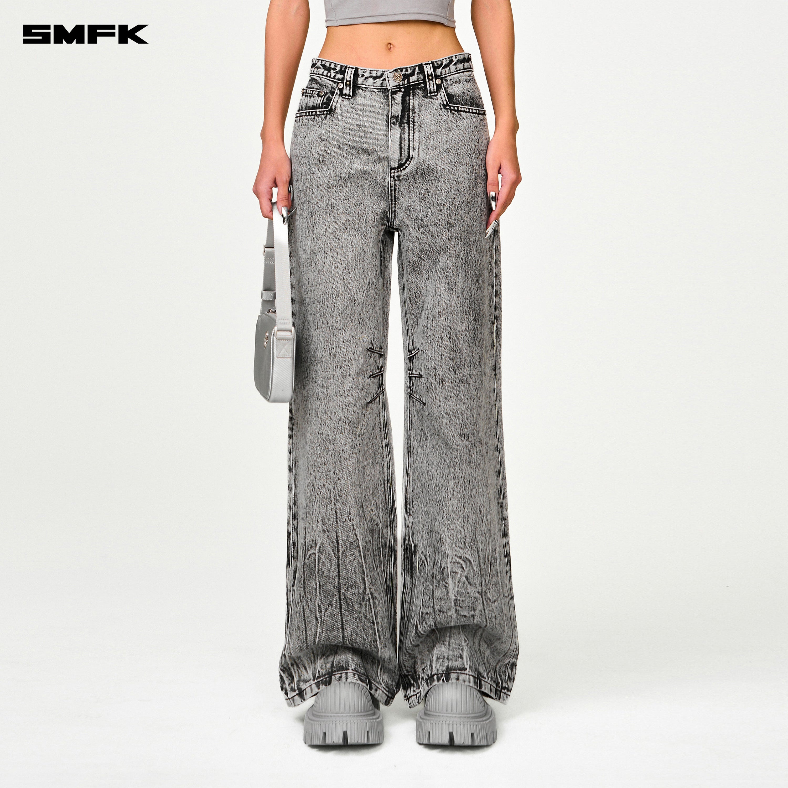 Compass Cross Classic Wide - Leg Jeans in Gray - SMFK Official