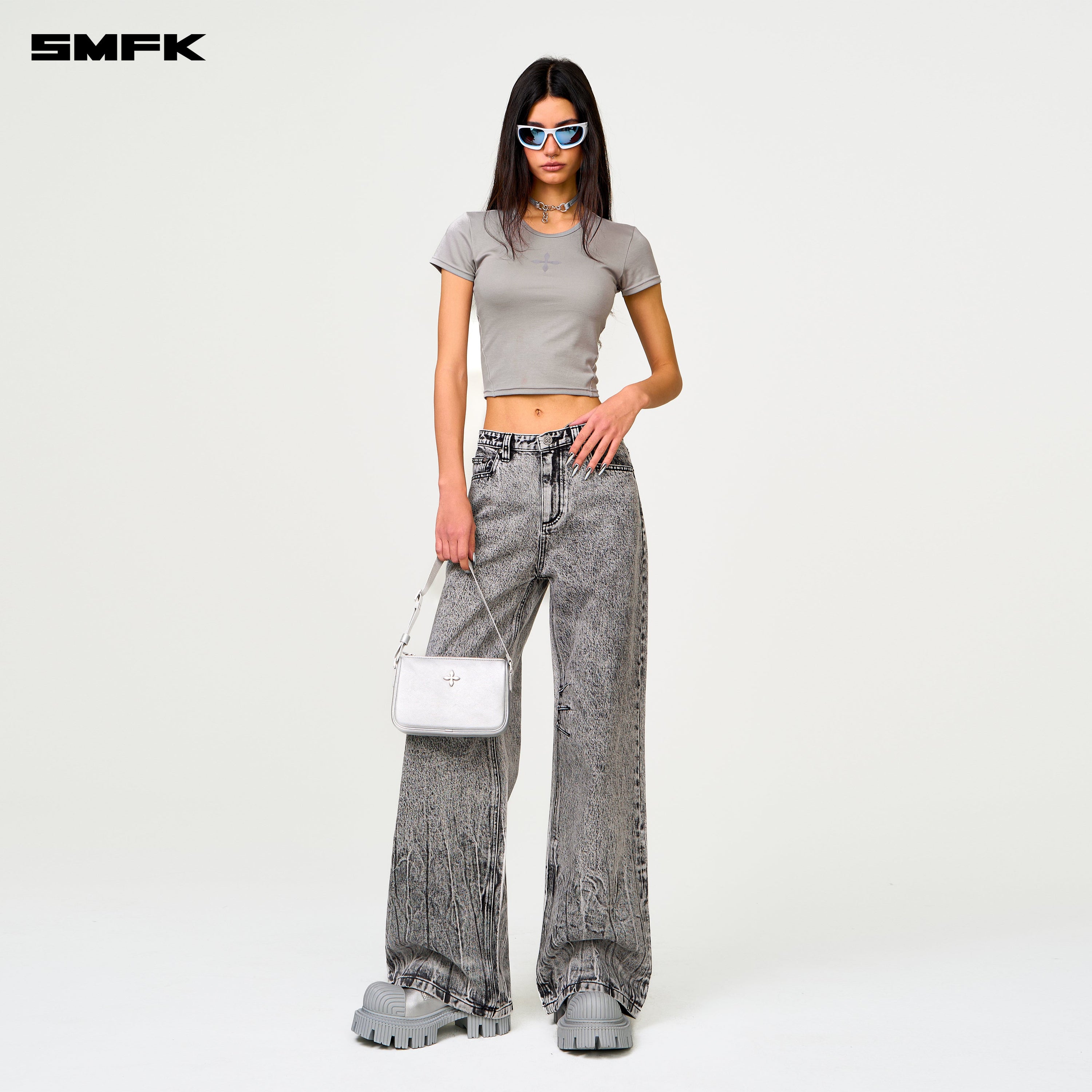 Compass Cross Classic Wide - Leg Jeans in Gray - SMFK Official