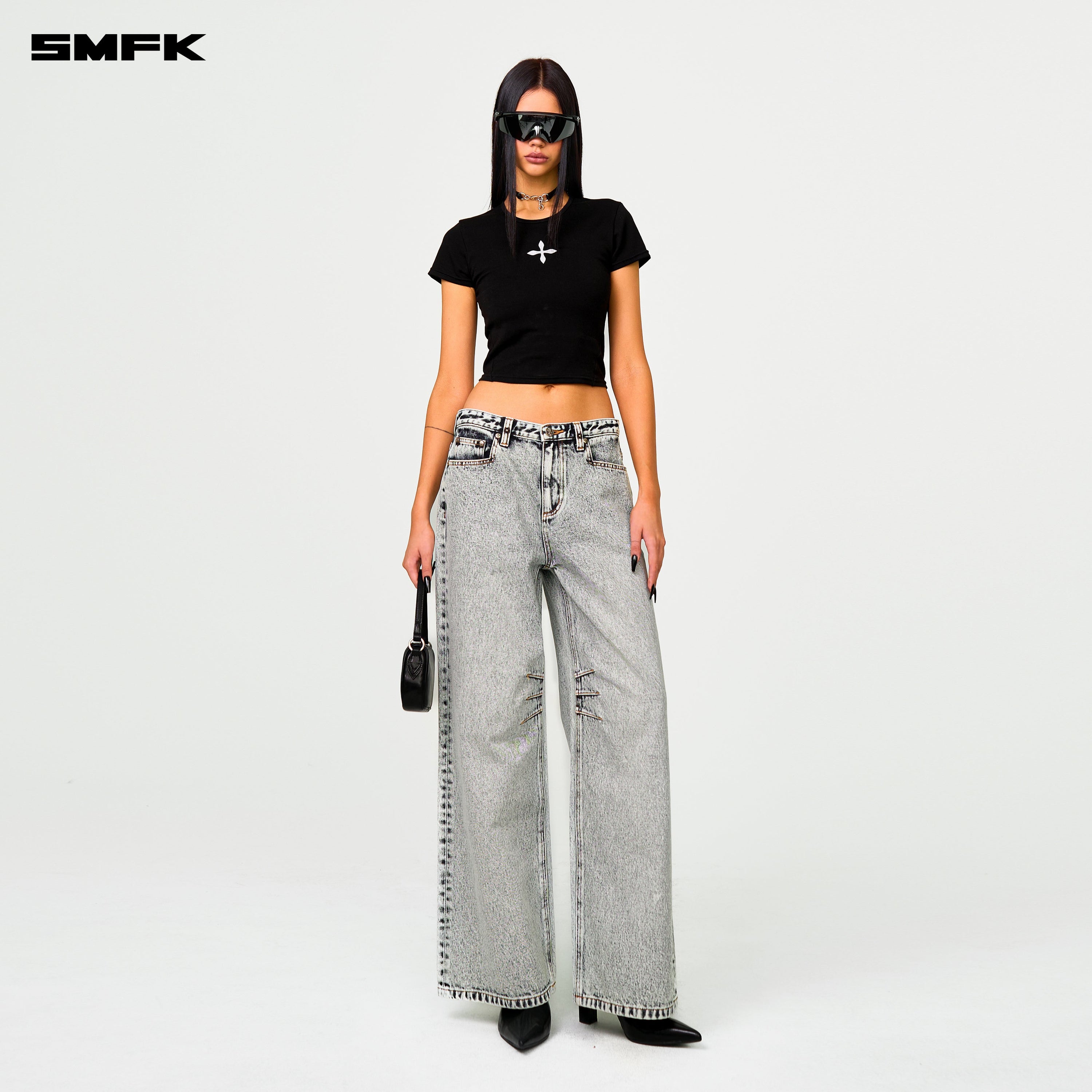 Compass Cross Classic Wide - Leg Jeans in White - SMFK Official