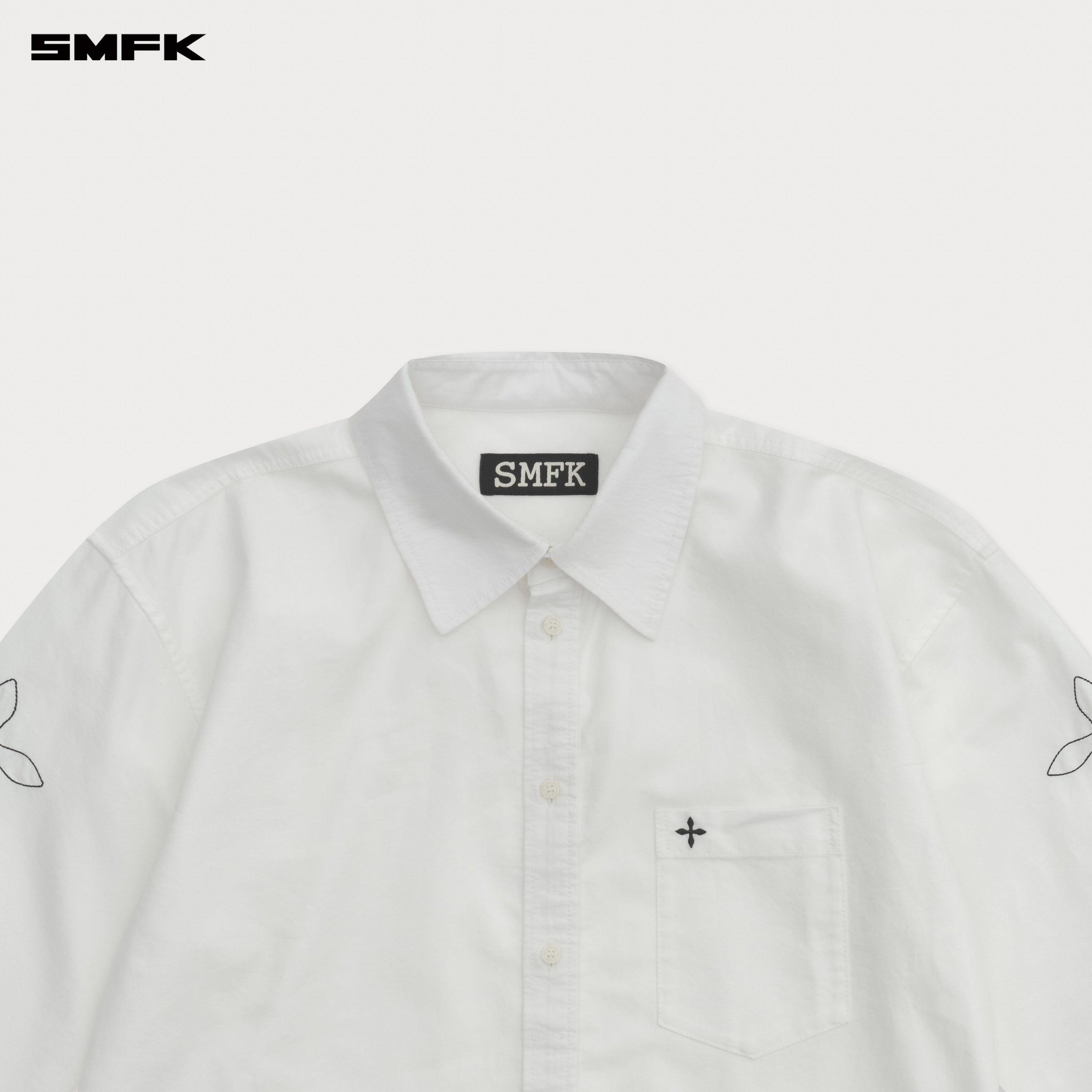 Compass Designer Oversize Shirt In White - SMFK Official