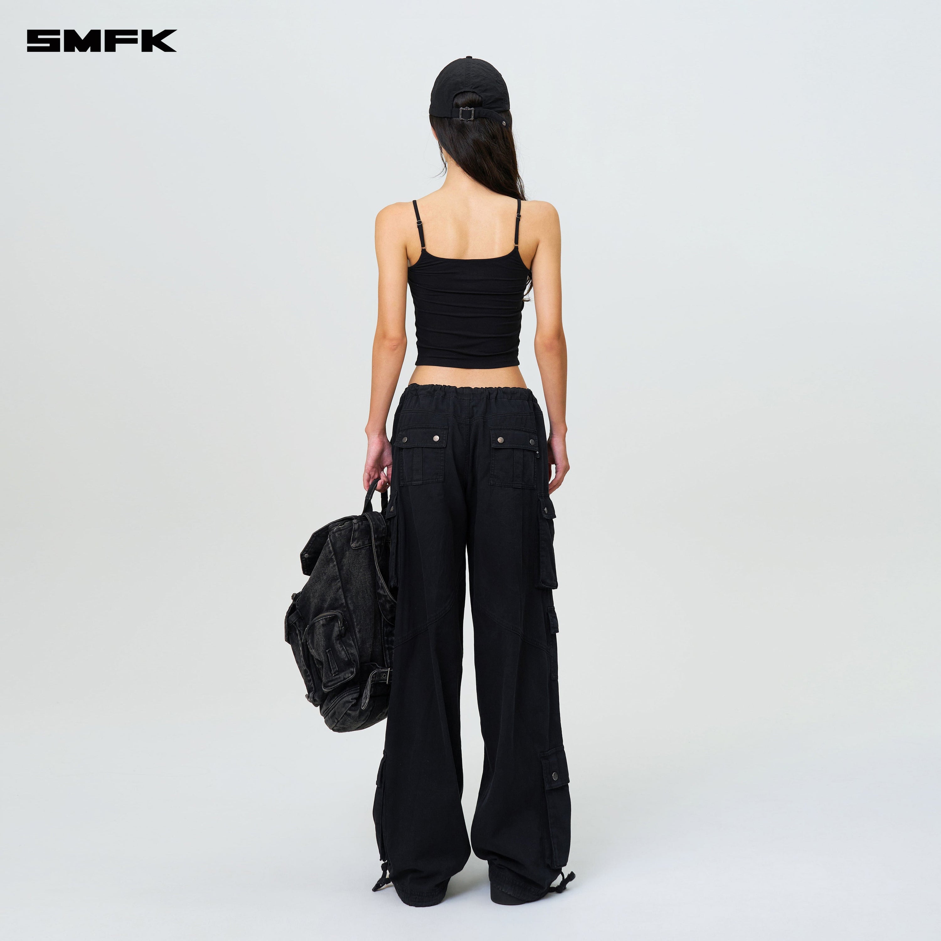 Compass Hug Extra - Long Sports Strap Top Black - SMFK Official