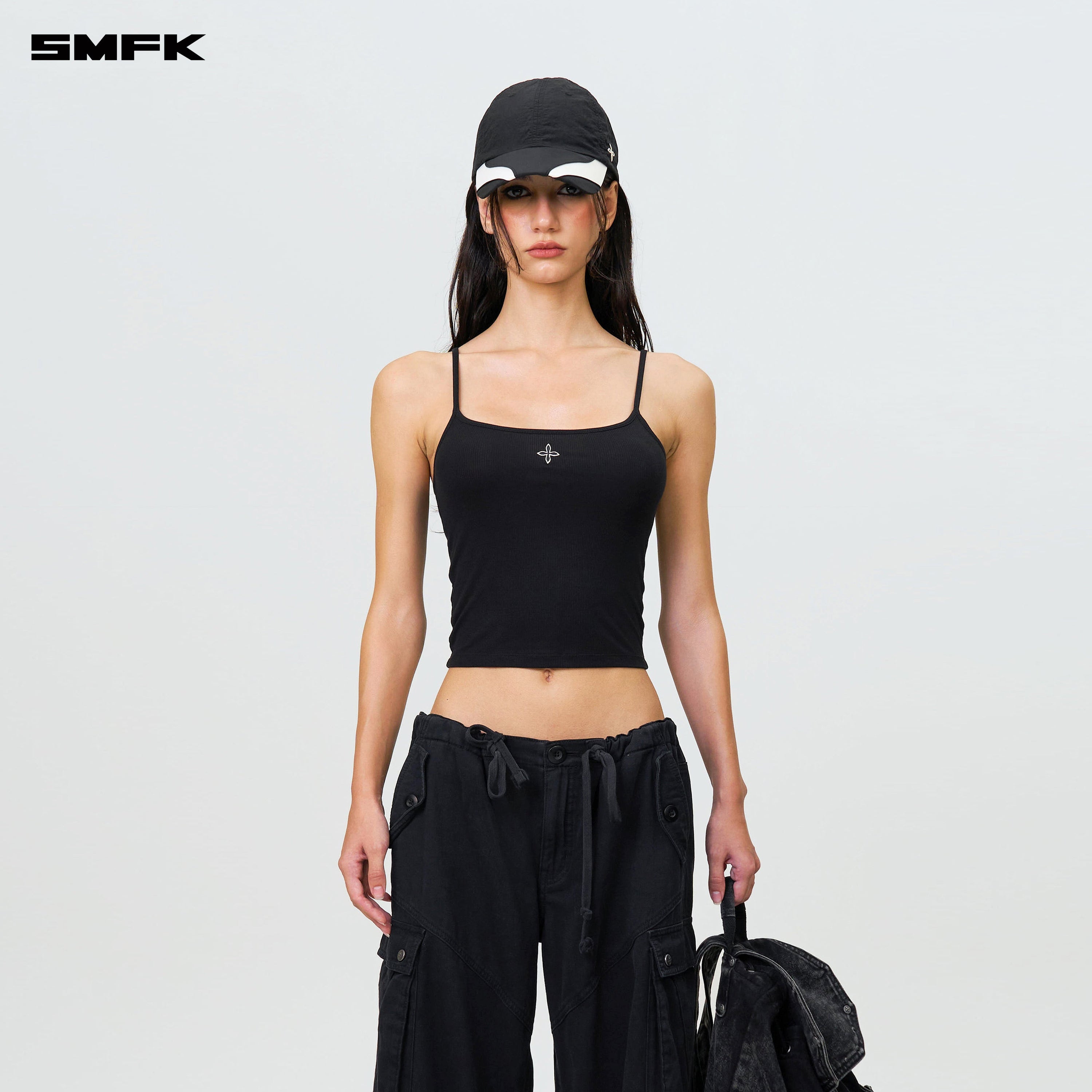 Compass Hug Extra - Long Sports Strap Top Black - SMFK Official